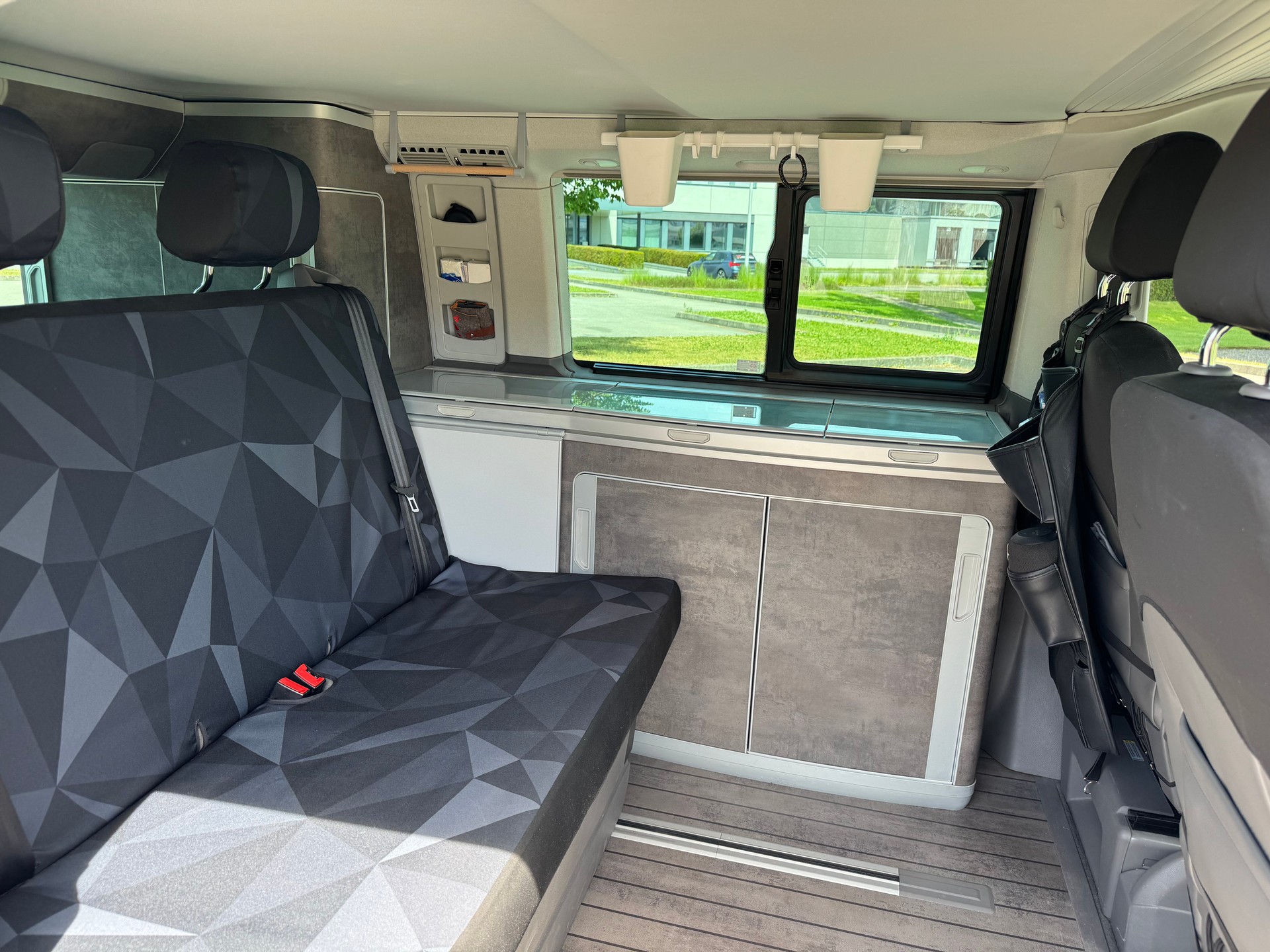 VW T6.1 California 2.0 Bi-TDI Ocean Liberty 4Motion DSG-image-7