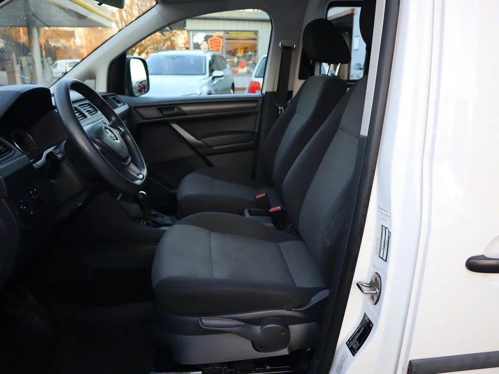 VW Caddy Maxi 2.0TDI 4Motion BlueMotion Techn. DSG ** 5 Plätzer und Werkstatteinrichtungen **-image-9
