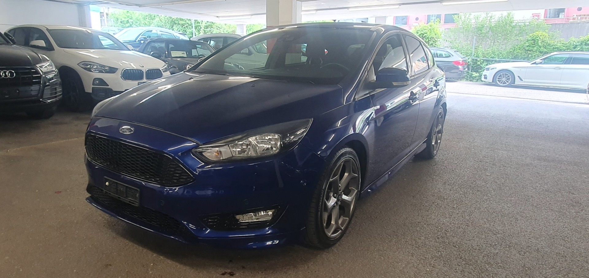 FORD Focus 1.0 SCTi ST Line-image-1