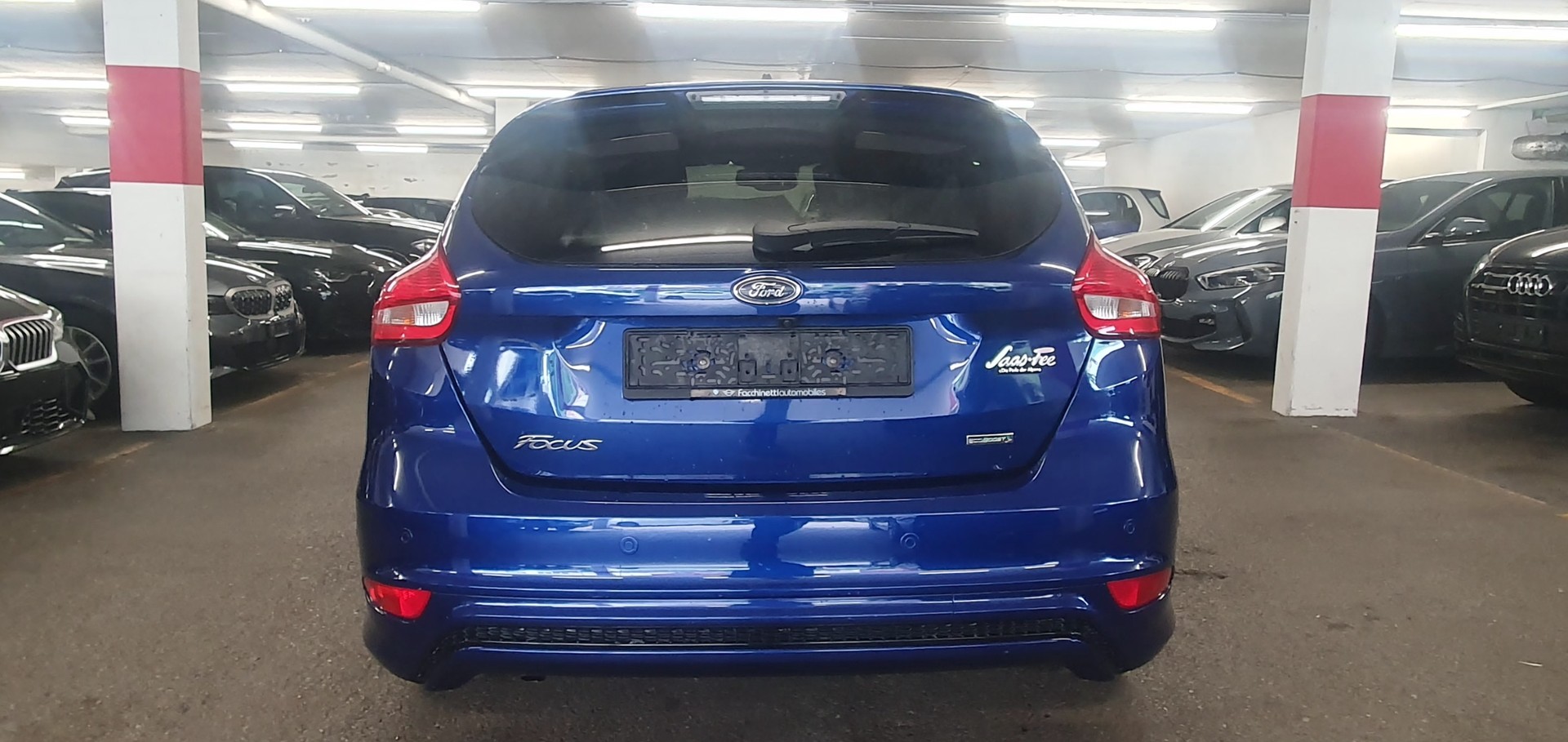 FORD Focus 1.0 SCTi ST Line-image-4