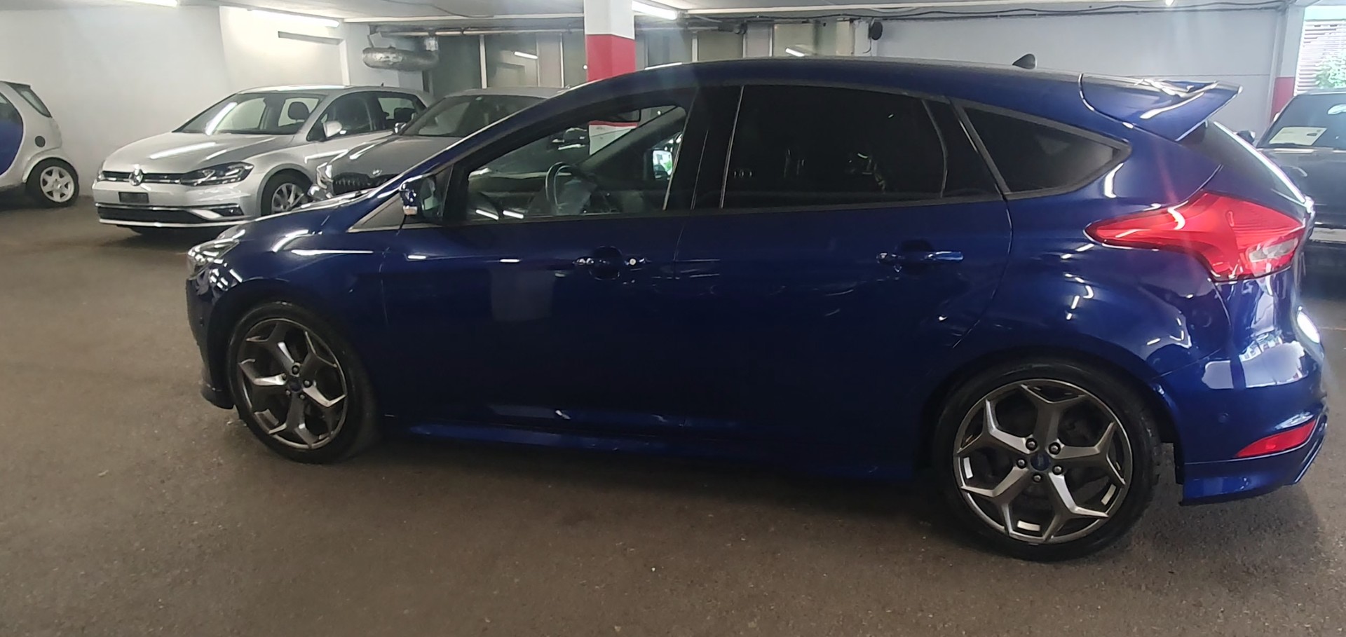 FORD Focus 1.0 SCTi ST Line-image-2