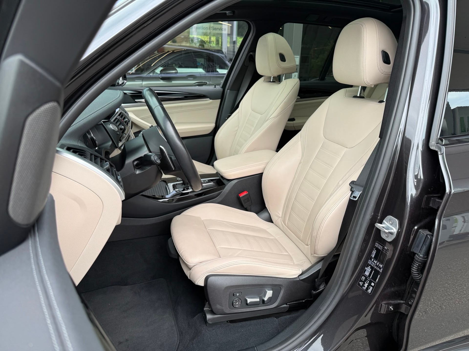 BMW X3 M40d Individual Steptronic-image-25