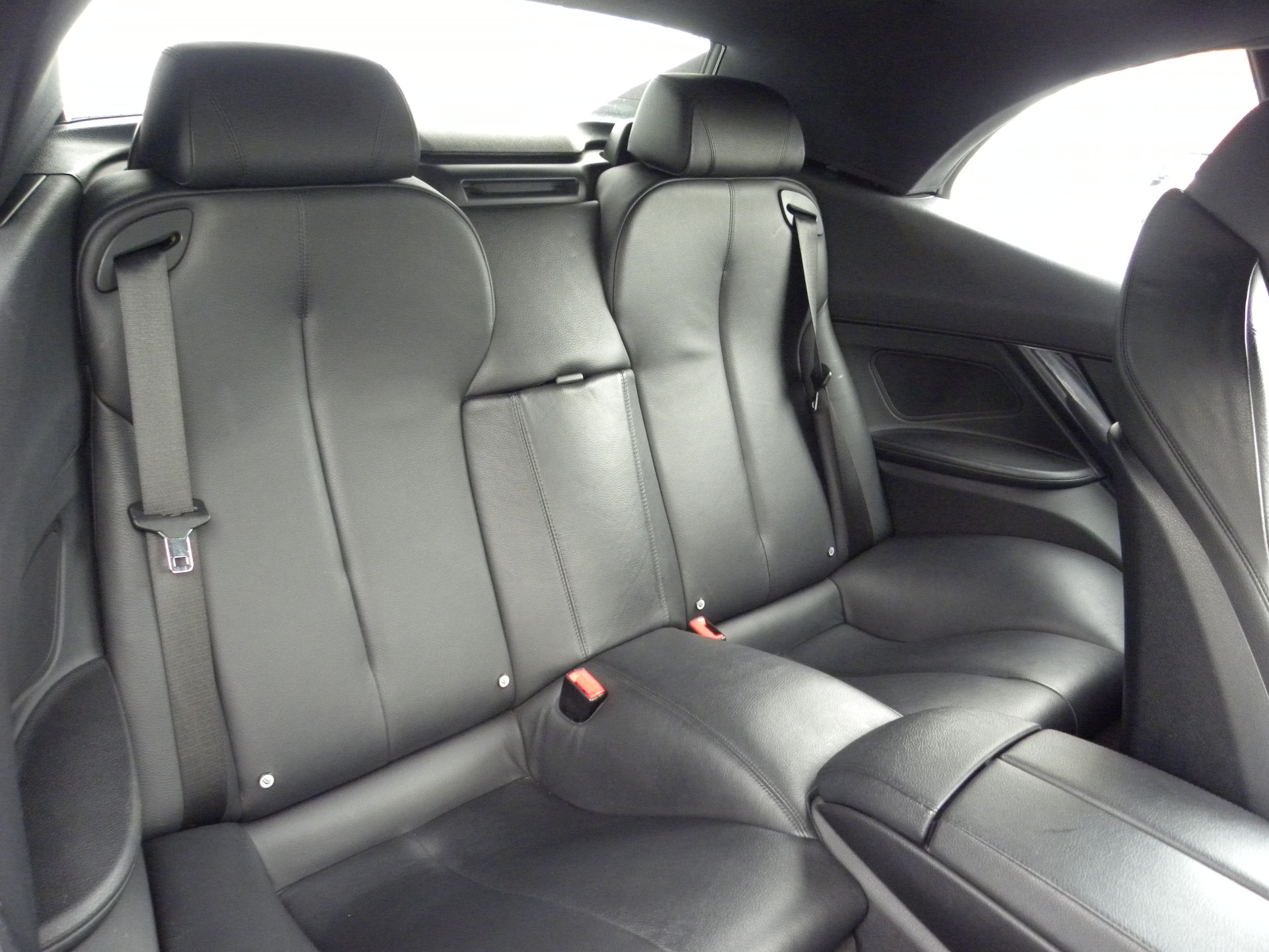 BMW 650i Cabrio xDrive-image-9