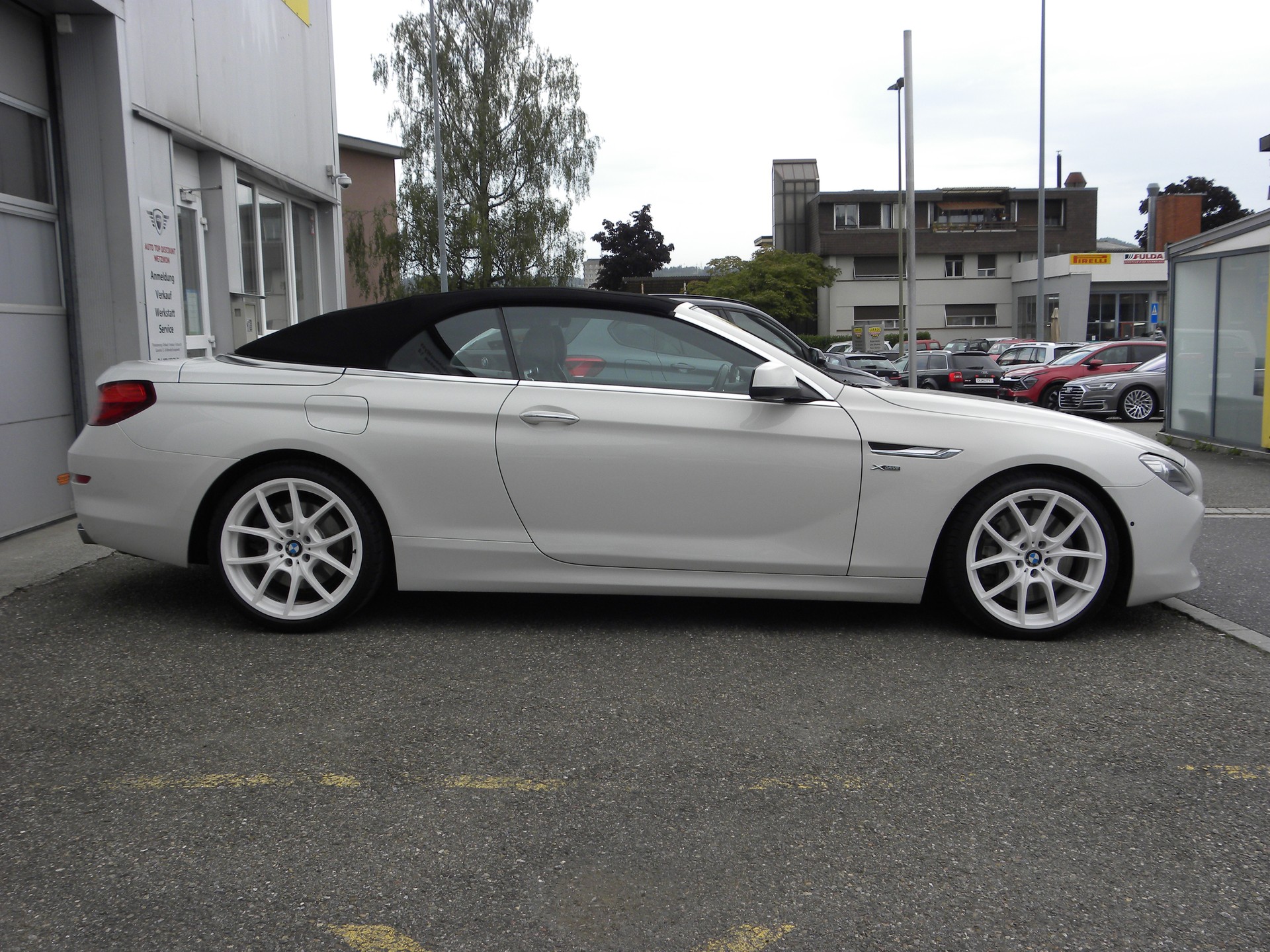 BMW 650i Cabrio xDrive-image-3