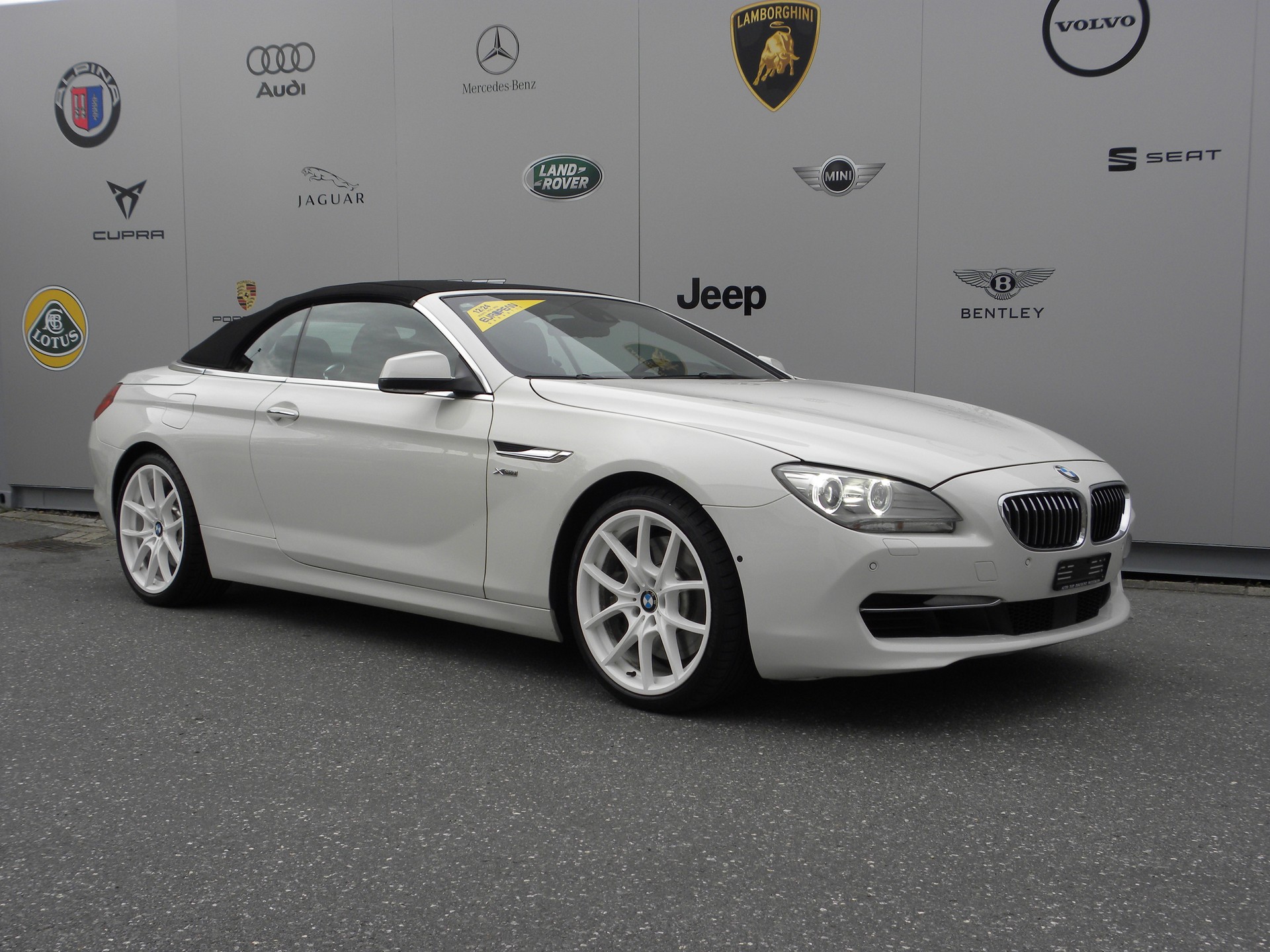 BMW 650i Cabrio xDrive-image-2