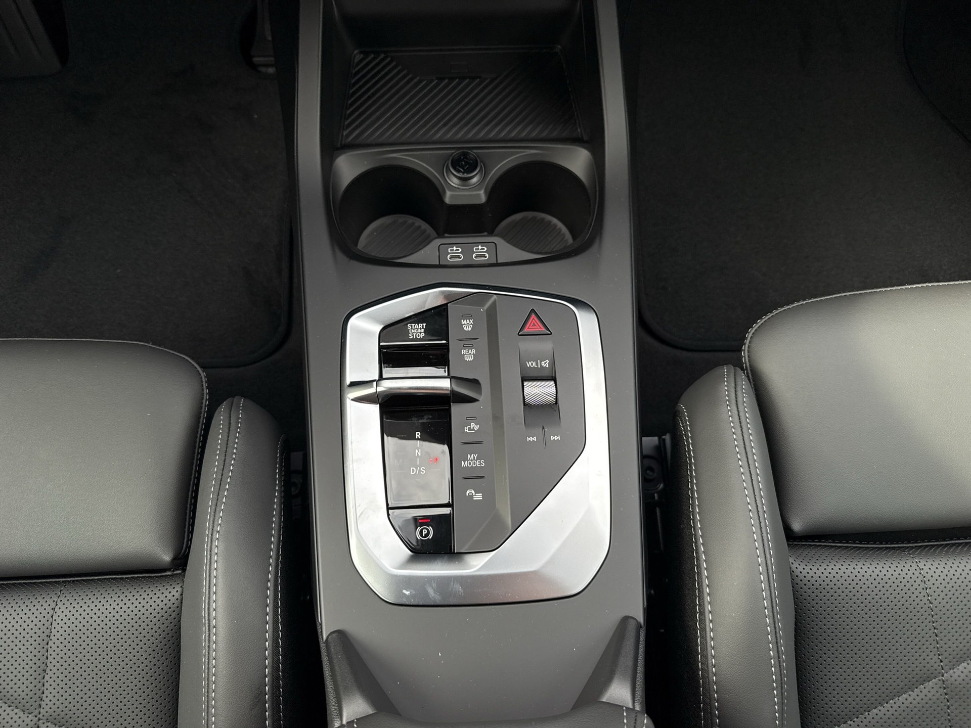 BMW 220d Gran Coupé 48V M Sport Steptronic-image-12