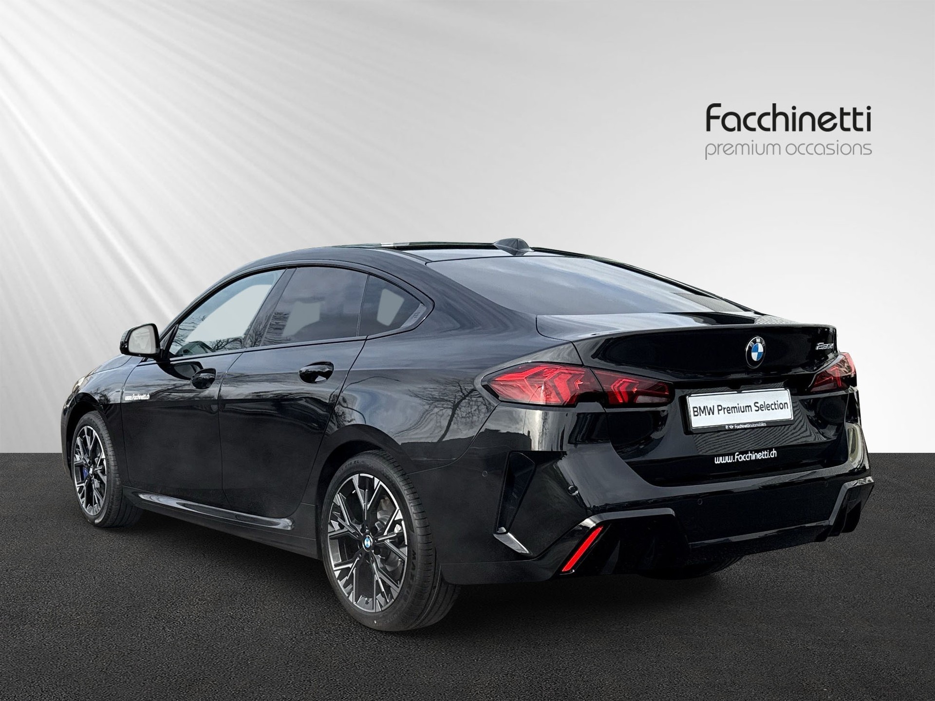 BMW 220d Gran Coupé 48V M Sport Steptronic-image-2