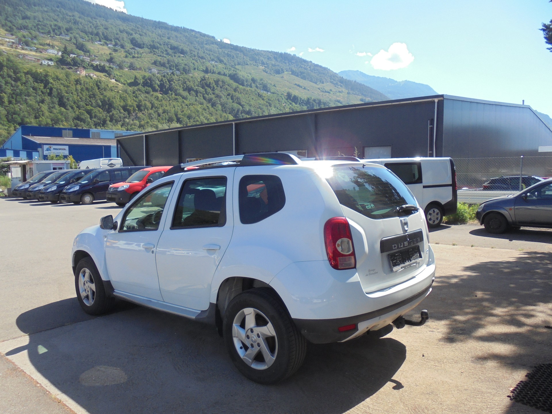DACIA Duster 1.5 dCi Lauréate 4x4-image-4