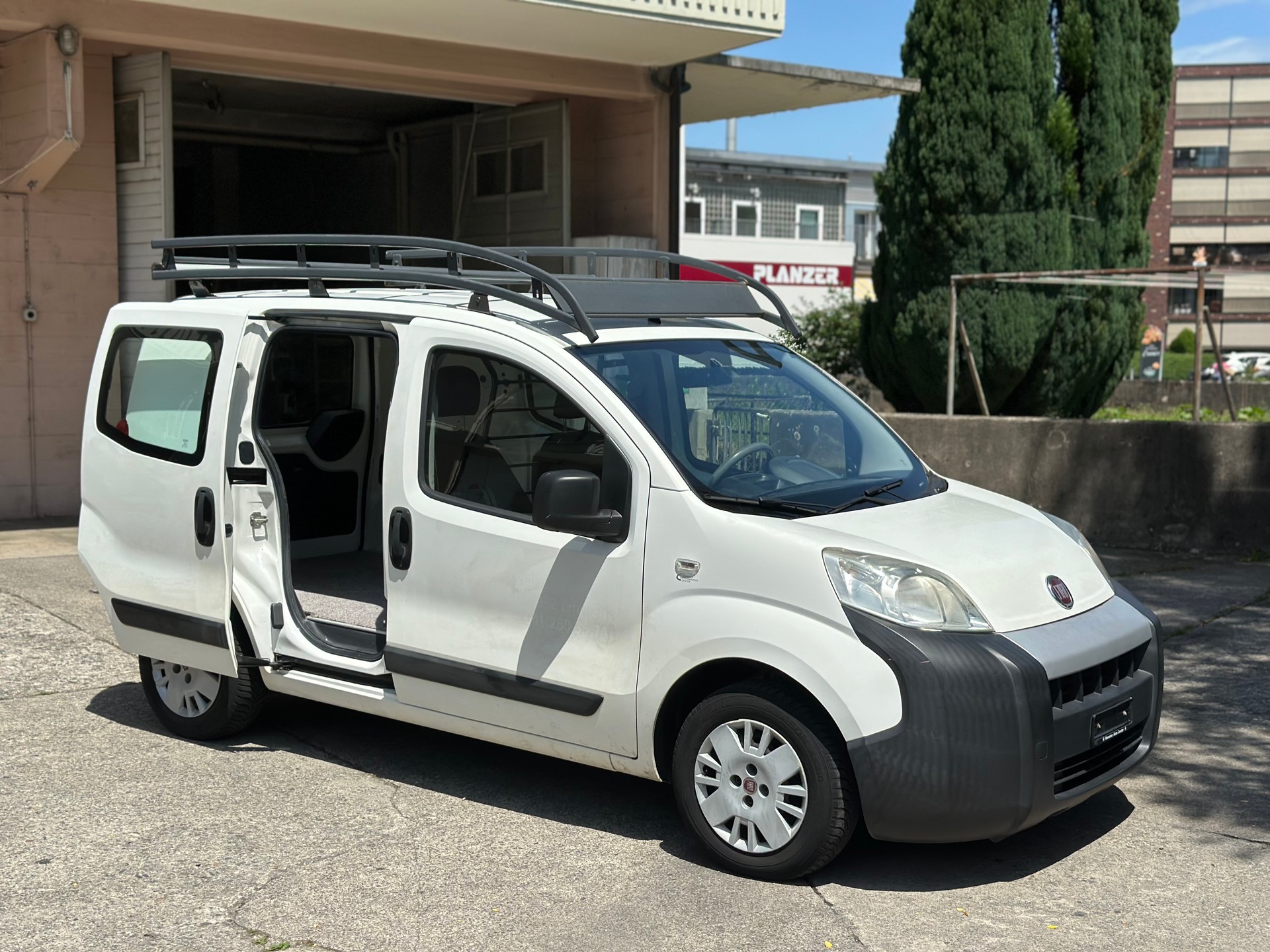 FIAT Fiorino 1.3 MJ Adventure-image-2