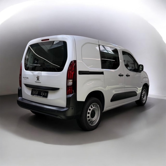 PEUGEOT Partner 1.2 Pure Tech s/s Premium EAT8 1000kg-image-1