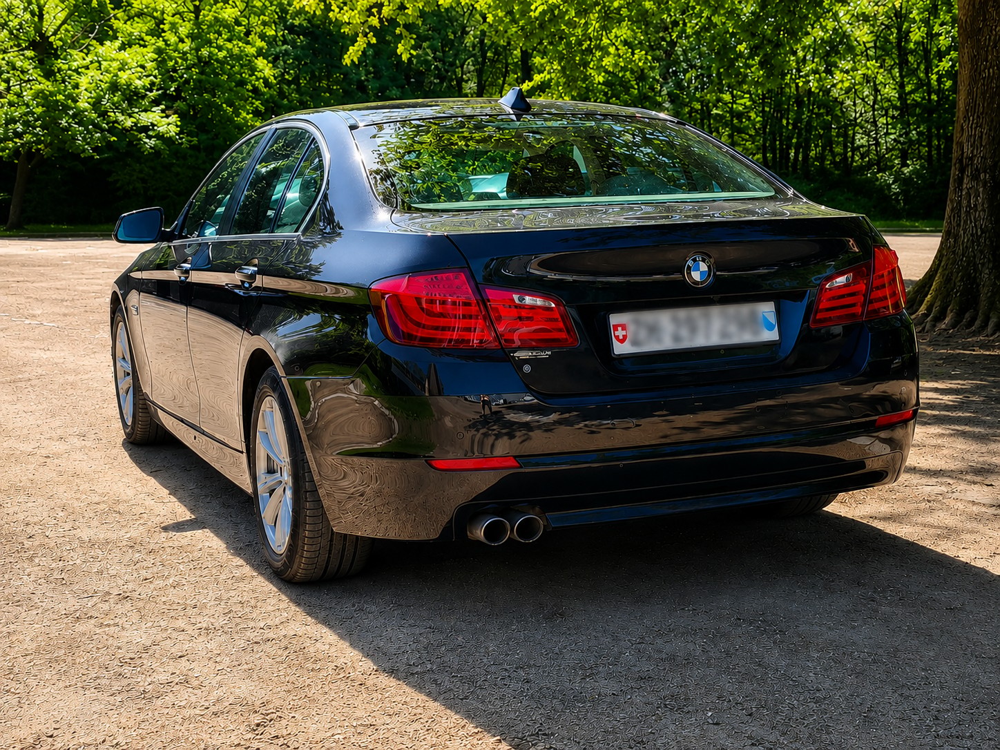 BMW 530d xDrive-image-1