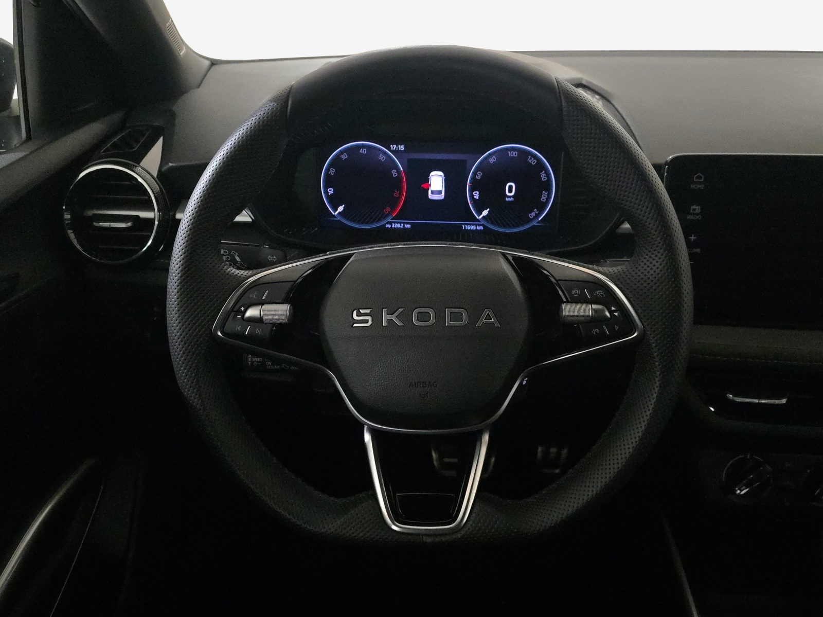 SKODA Fabia 1.0 TSI Selection DSG-image-9