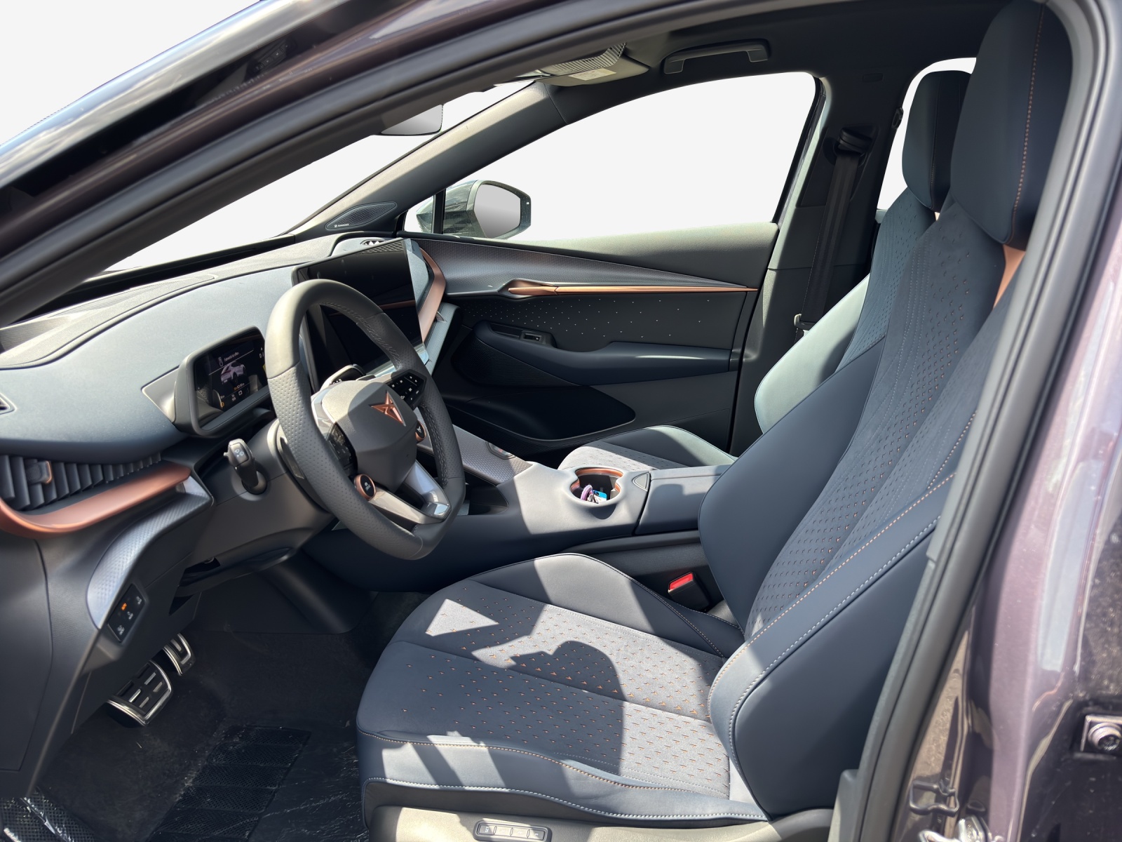 CUPRA Tavascan Type 9 77 kWh Adrenaline-image-7
