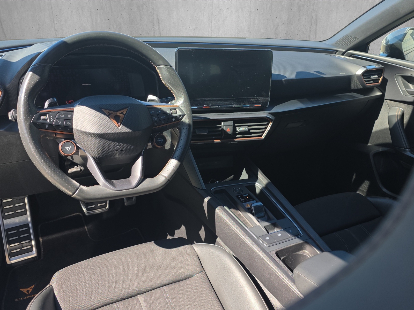 CUPRA LEON ST 1.4 e-HYBRID pHEV DSG-image-8