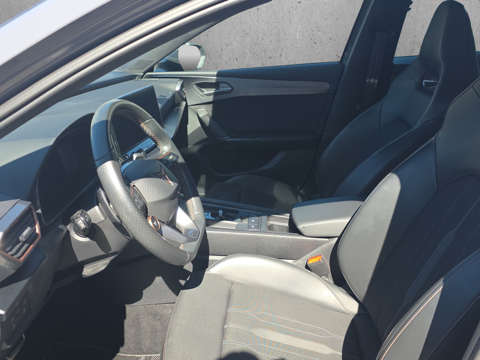CUPRA LEON ST 1.4 e-HYBRID pHEV DSG-image-10