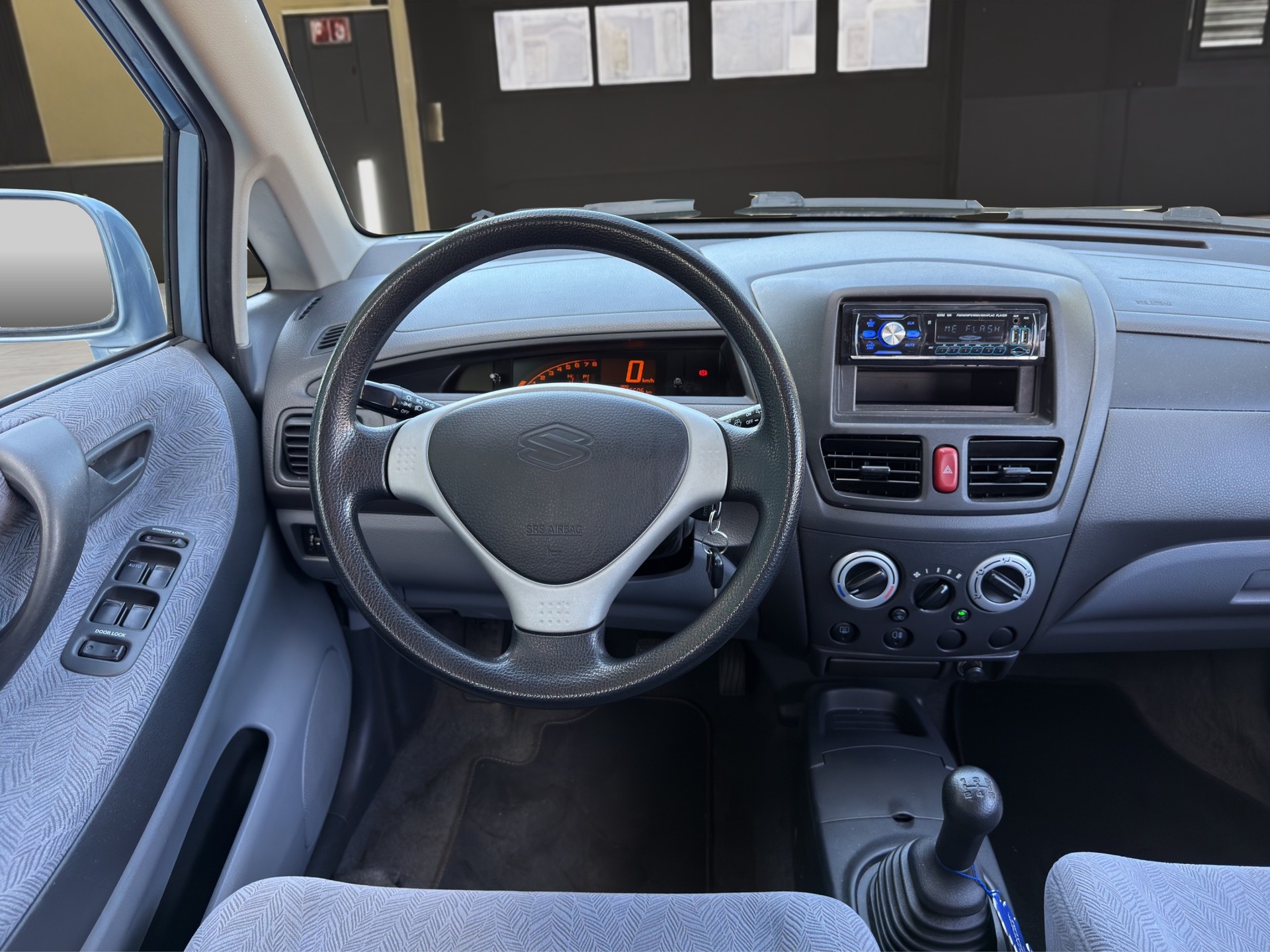 SUZUKI Liana 1.6 16V GL Top 4WD-image-11