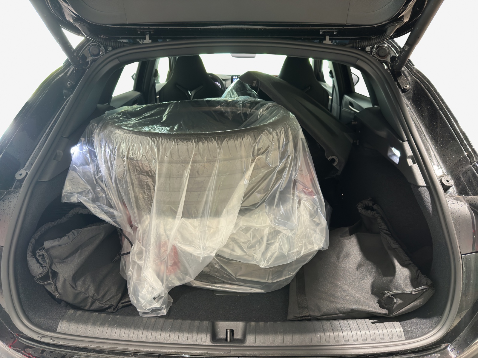 CUPRA Terramar 1.5 eHybrid DSG VZ-image-11