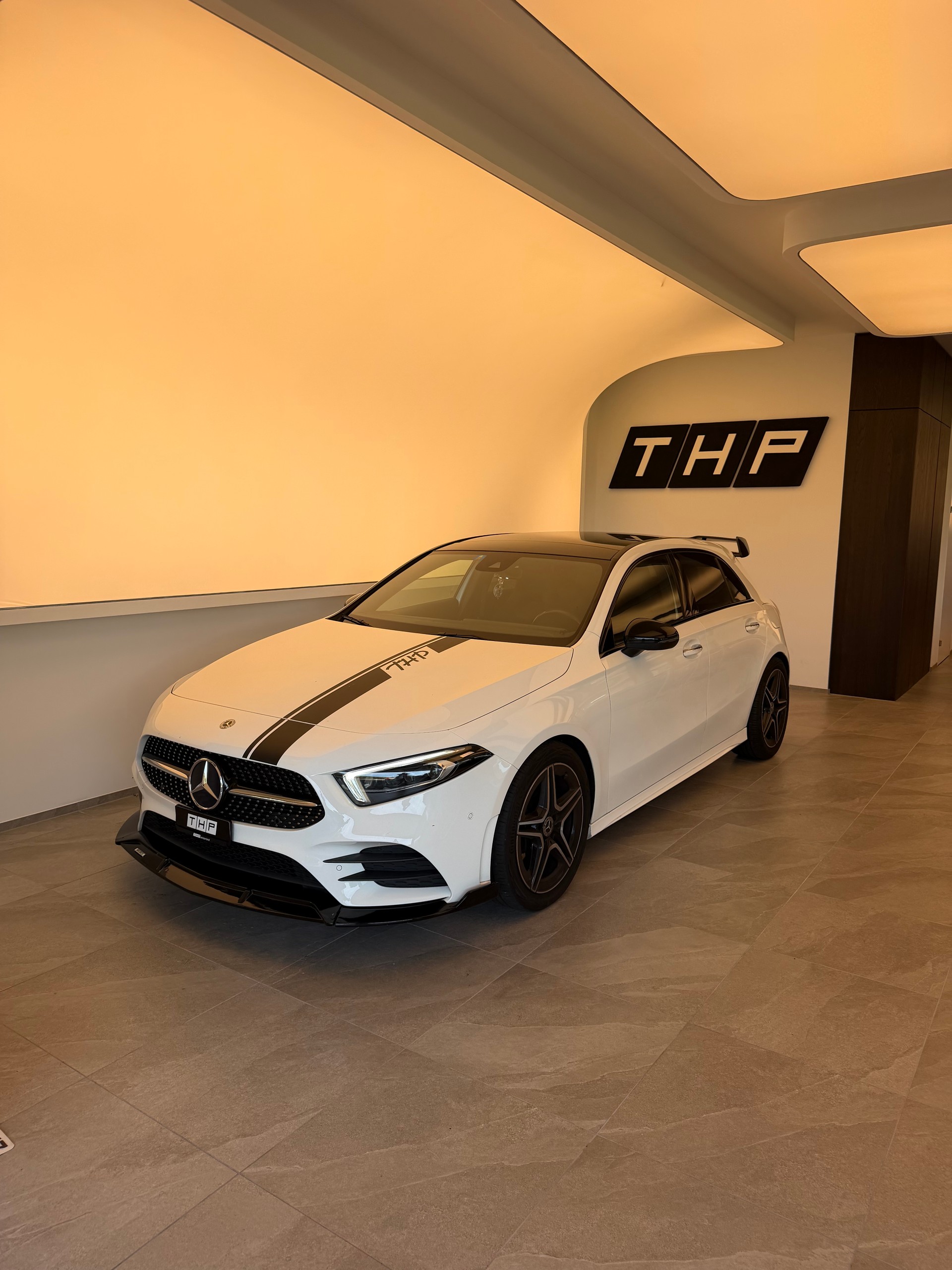MERCEDES-BENZ A 220 Style 7G-DCT 4Matic-image-0