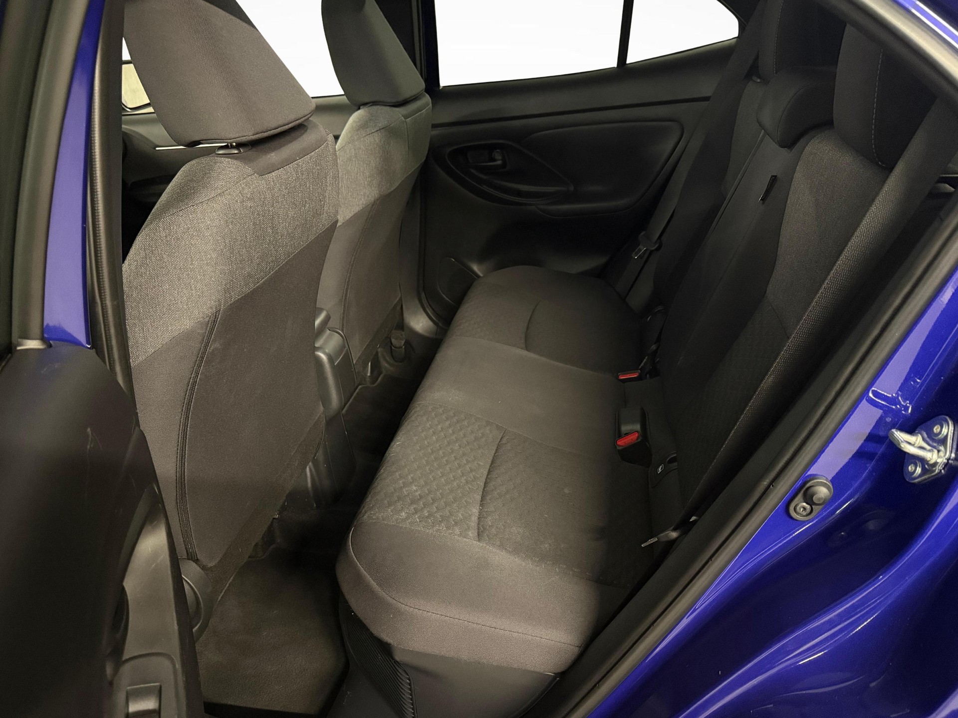TOYOTA Yaris Cross 1.5 VVT-i HSD Trend AWD-i-image-10