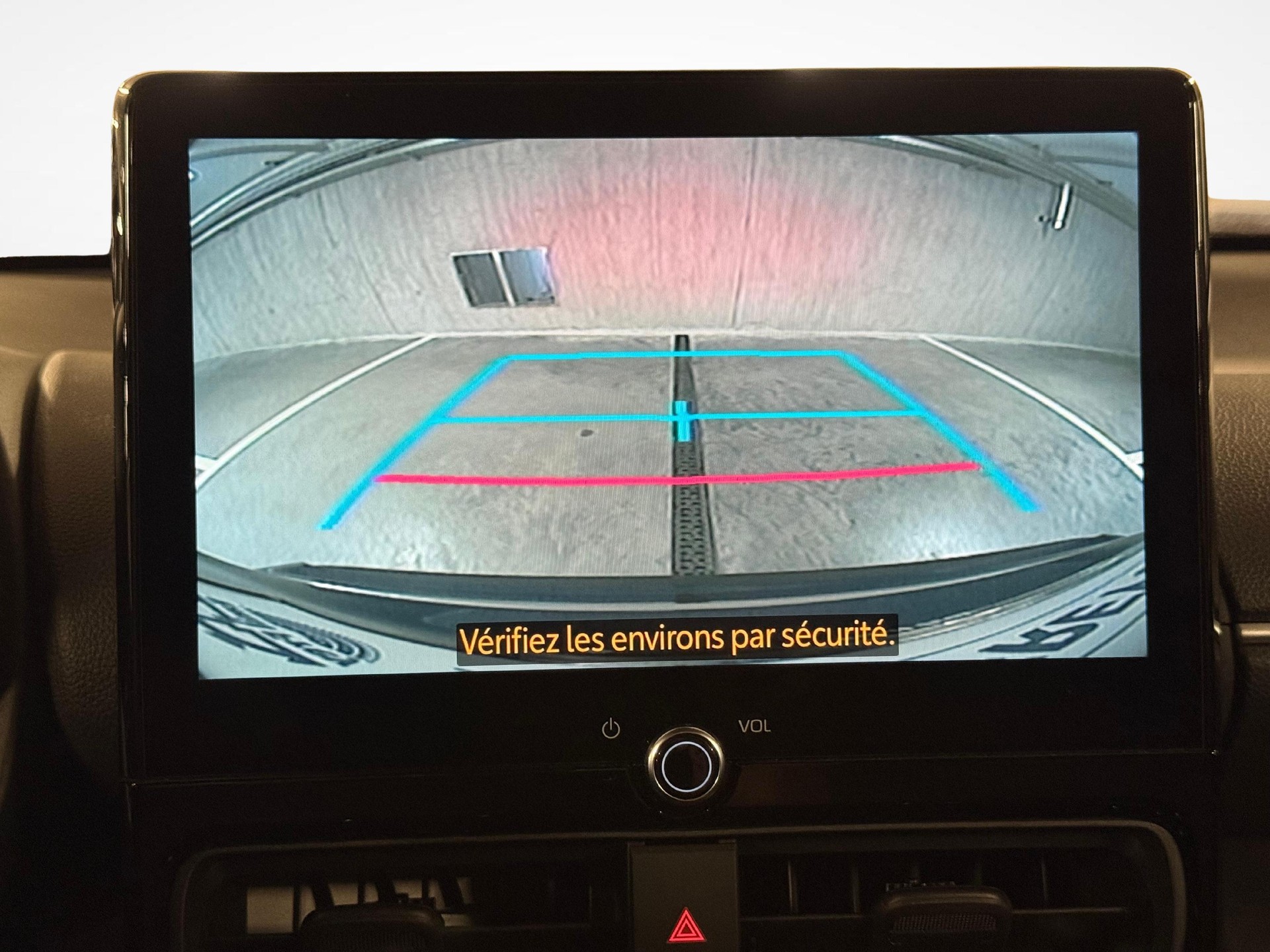 TOYOTA Yaris Cross 1.5 VVT-i HSD Trend AWD-i-image-16