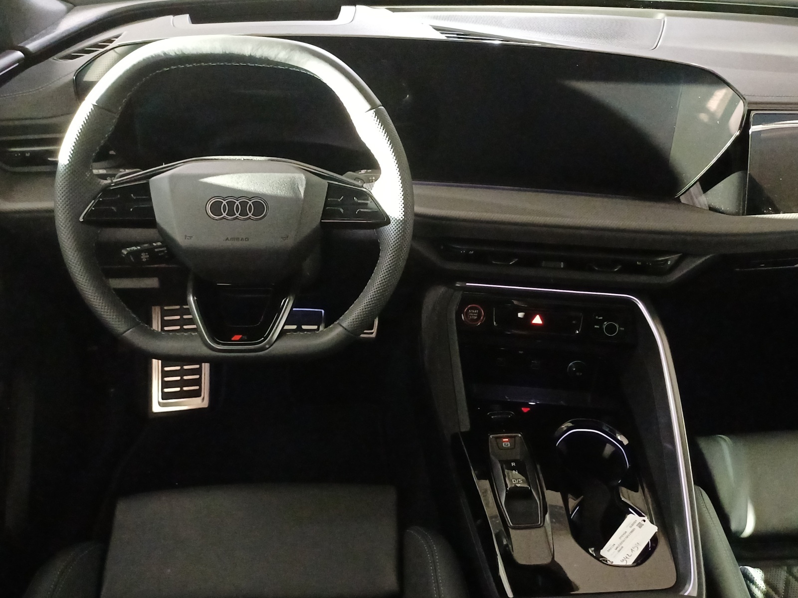 AUDI SQ5 TFSI quattro S-tronic-image-8