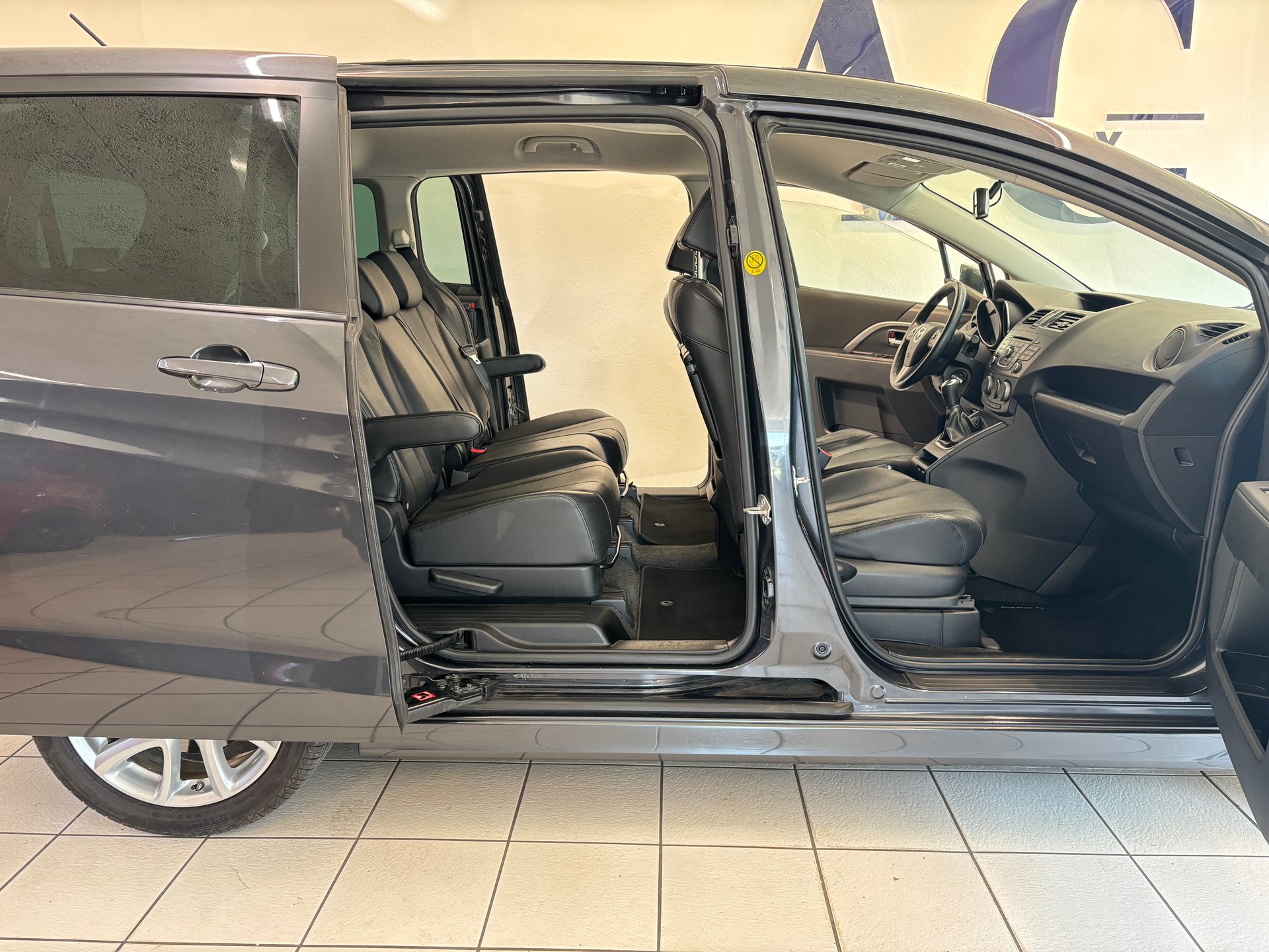 MAZDA 5 2.0 16V Sport-image-12