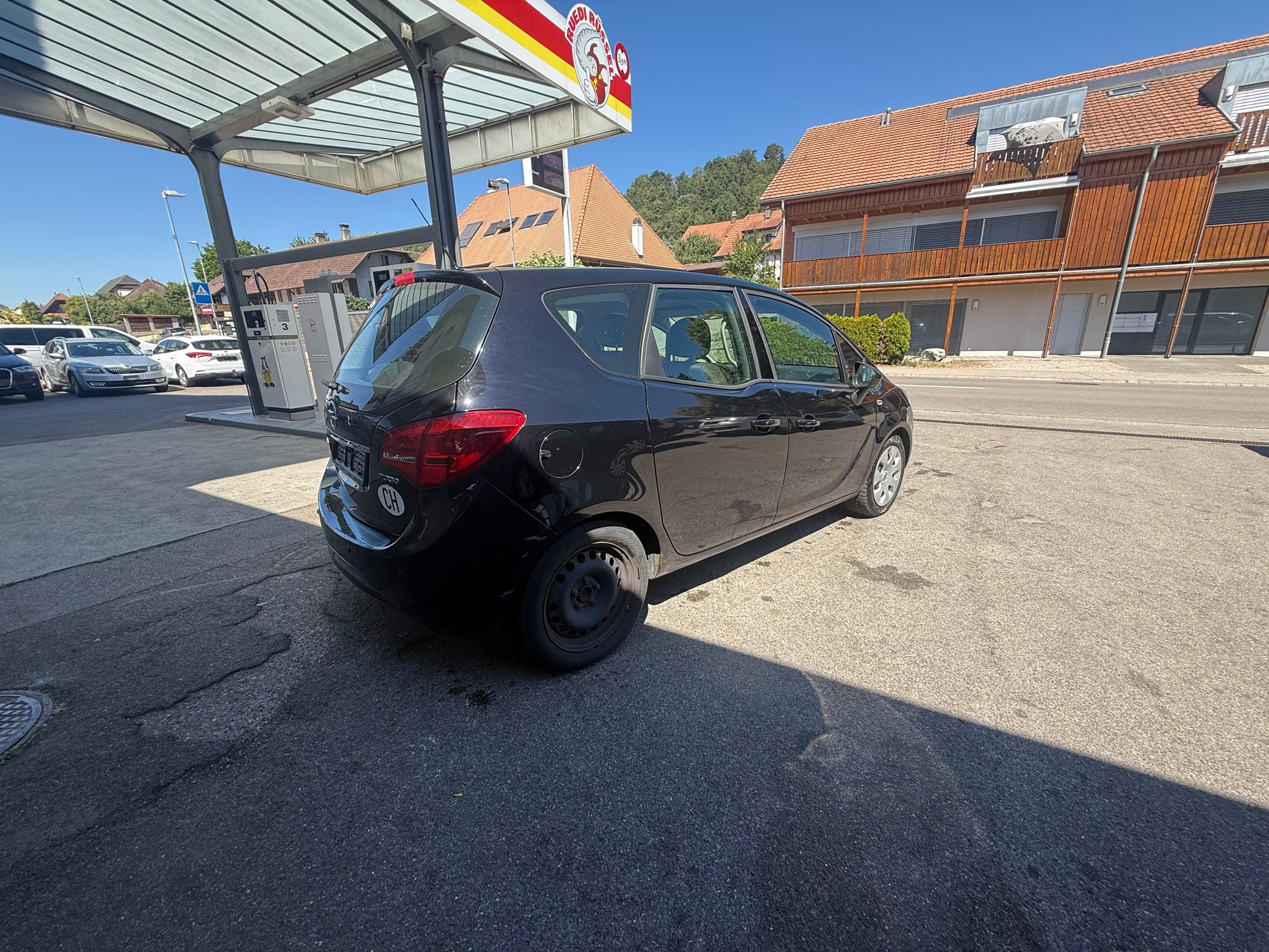 OPEL Meriva 1.4 Turbo Cosmo-image-2