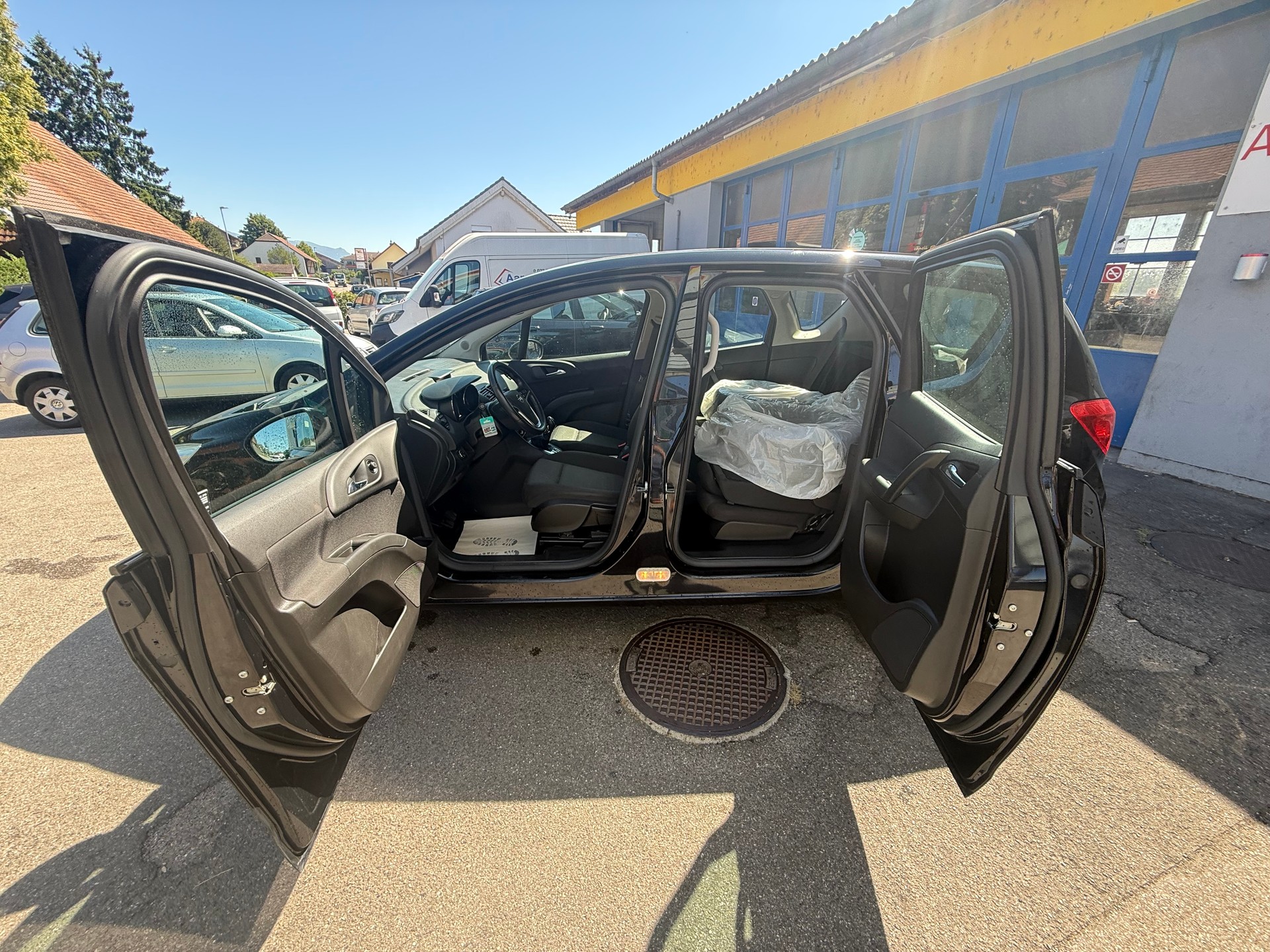 OPEL Meriva 1.4 Turbo Cosmo-image-8