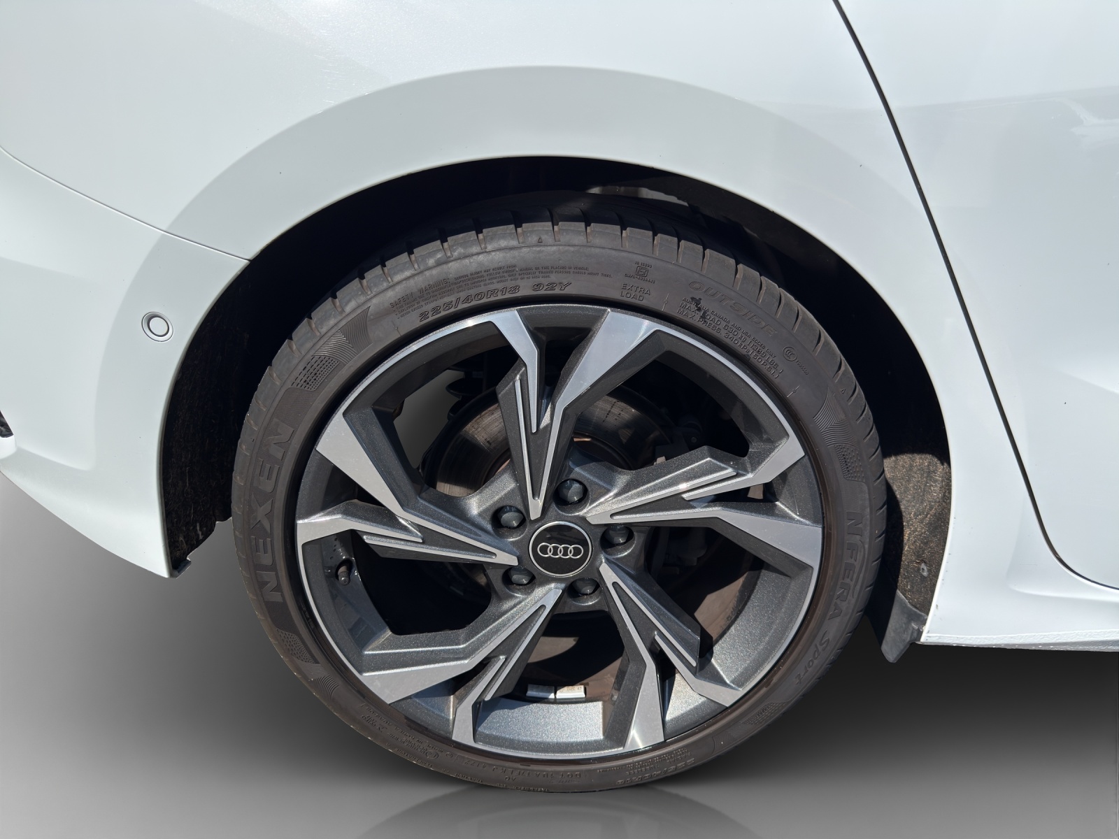 AUDI A3 Sportback 35 TFSI Attraction S-tronic-image-14