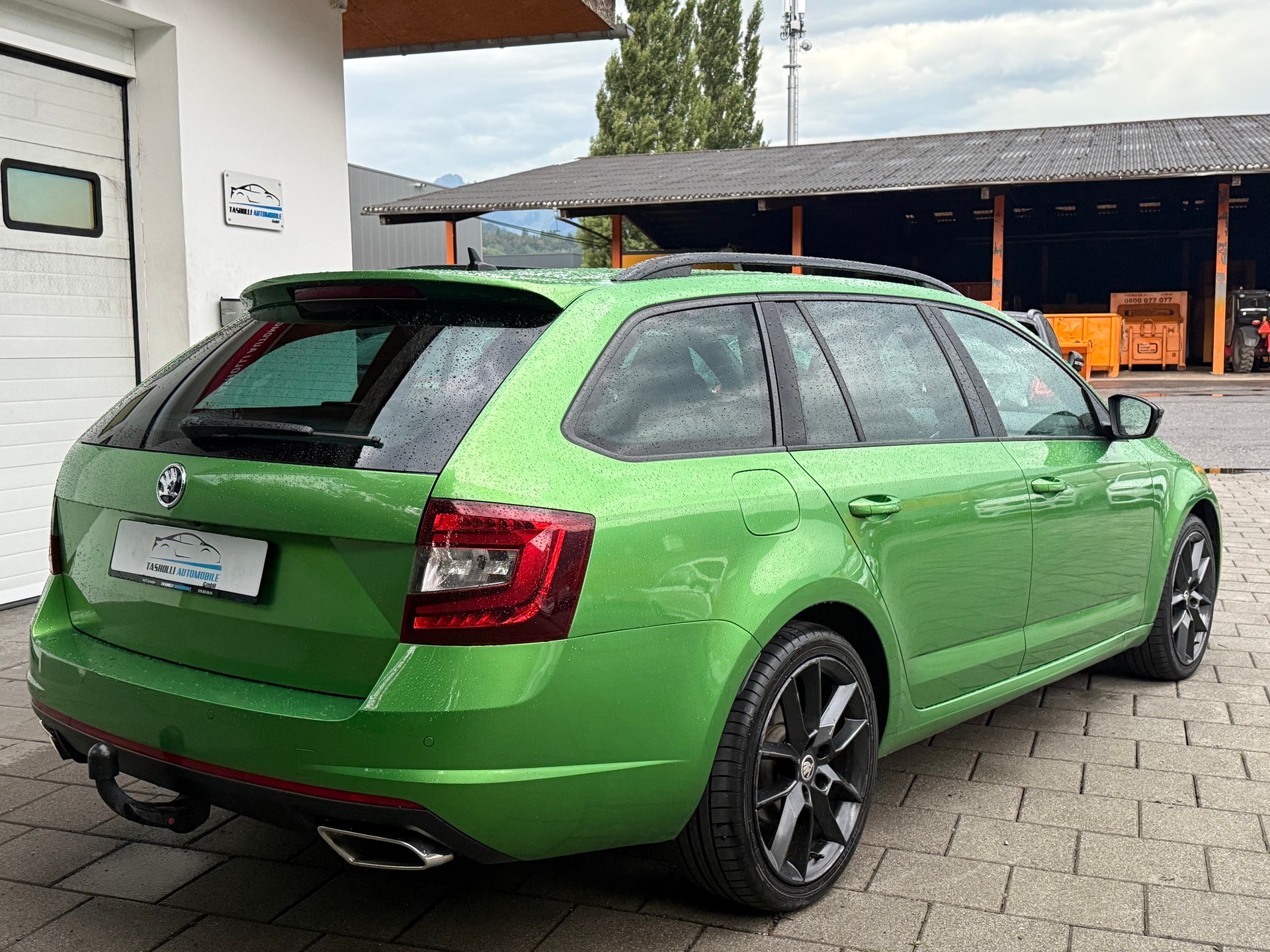 SKODA Octavia Combi 2.0 TDI RS 4x4 DSG-image-6