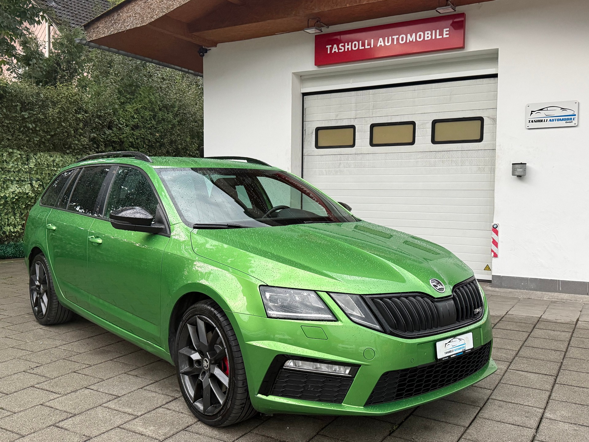 SKODA Octavia Combi 2.0 TDI RS 4x4 DSG-image-0