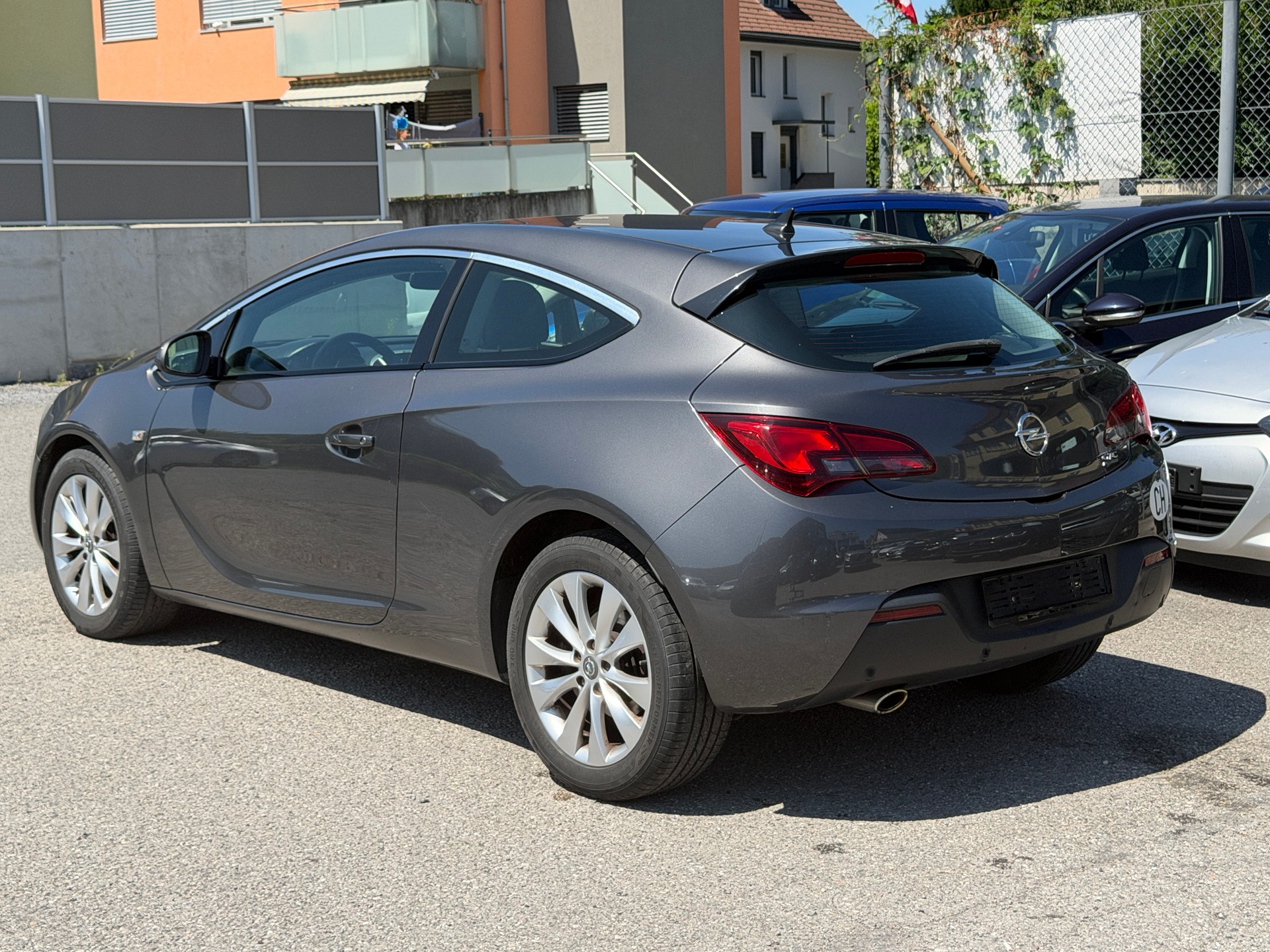 OPEL Astra GTC 1.4i 16V Turbo Sport-image-12