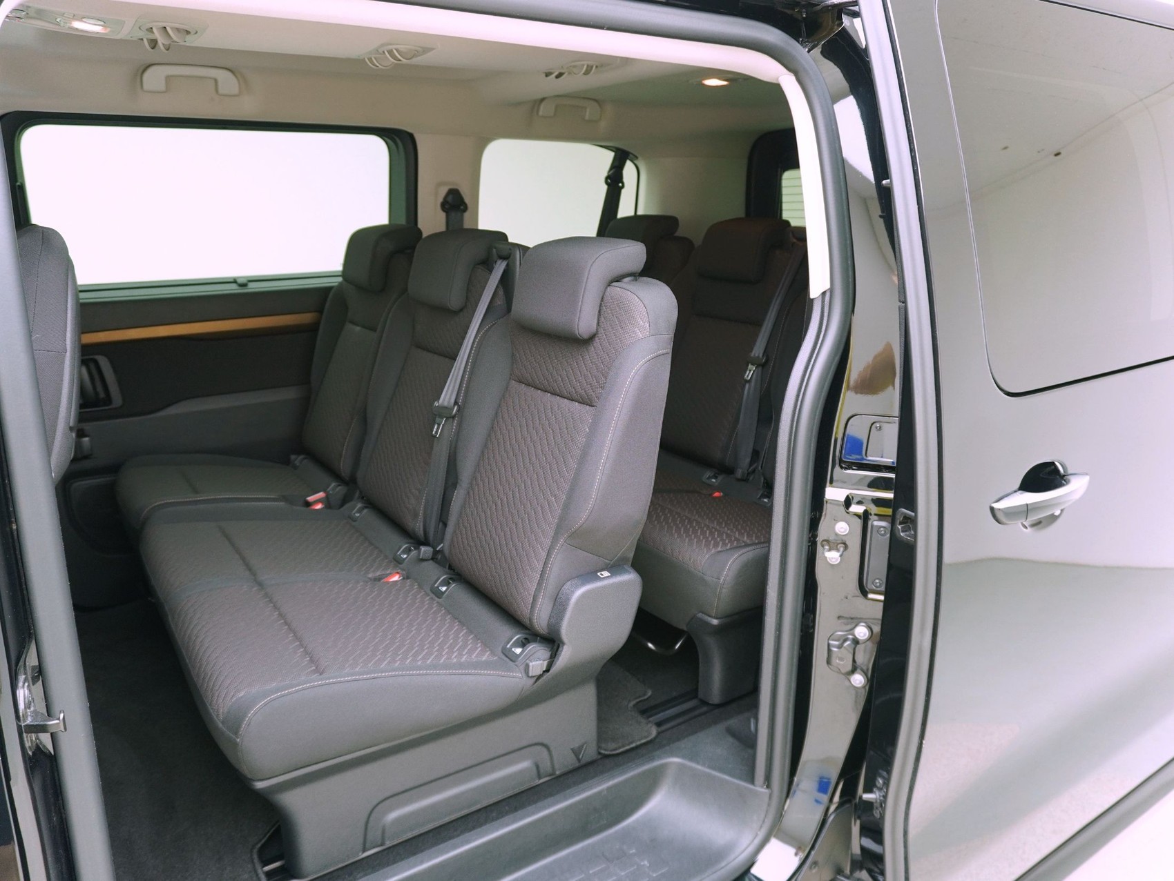 TOYOTA Proace Verso L1 2.0 D Trend-image-10