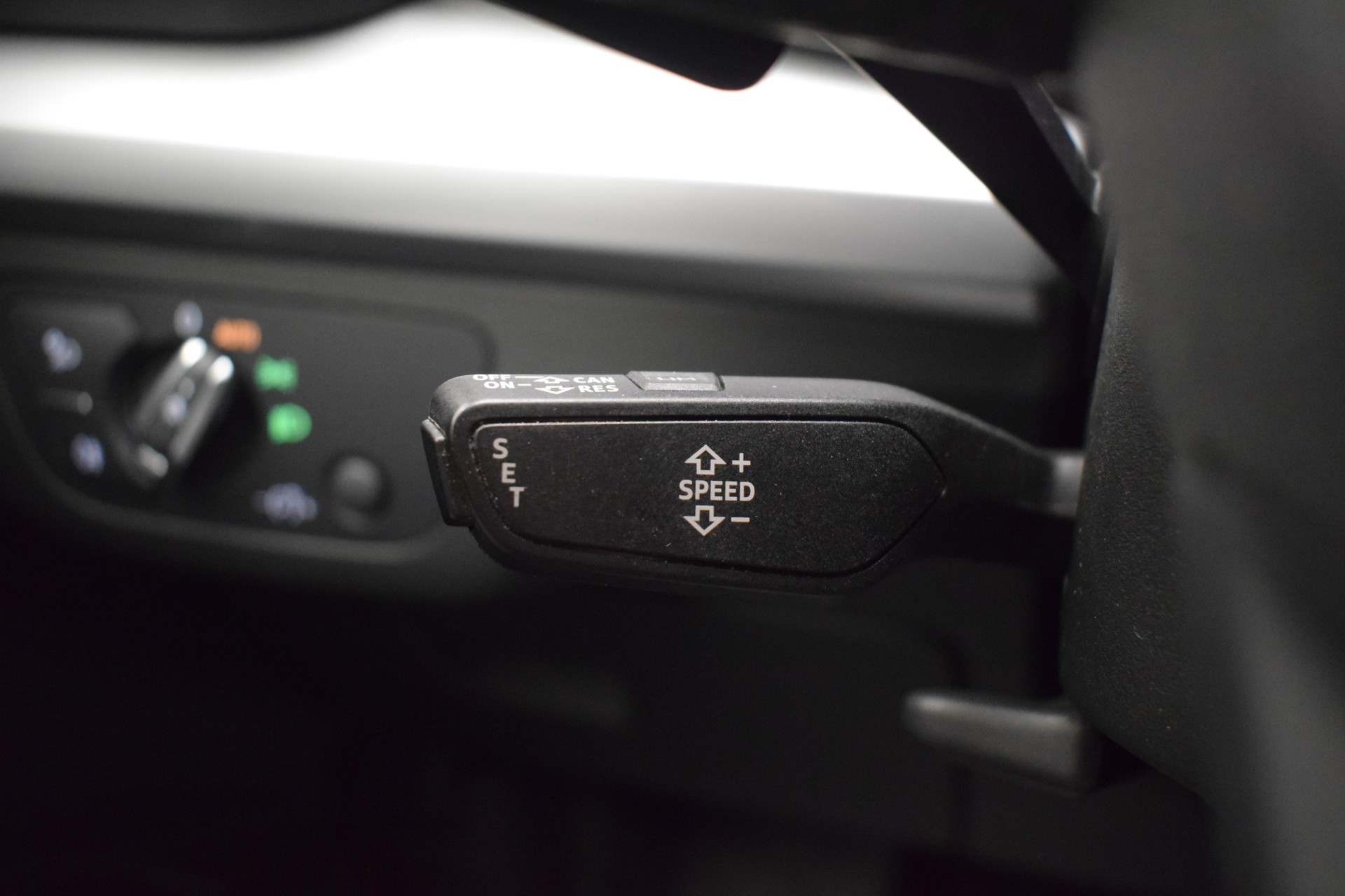 AUDI Q5 50 TDI quattro tiptronic-image-29