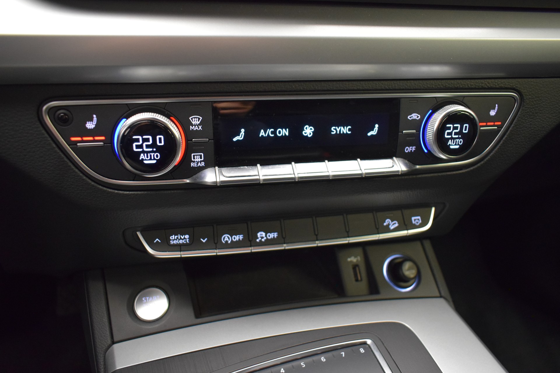 AUDI Q5 50 TDI quattro tiptronic-image-26