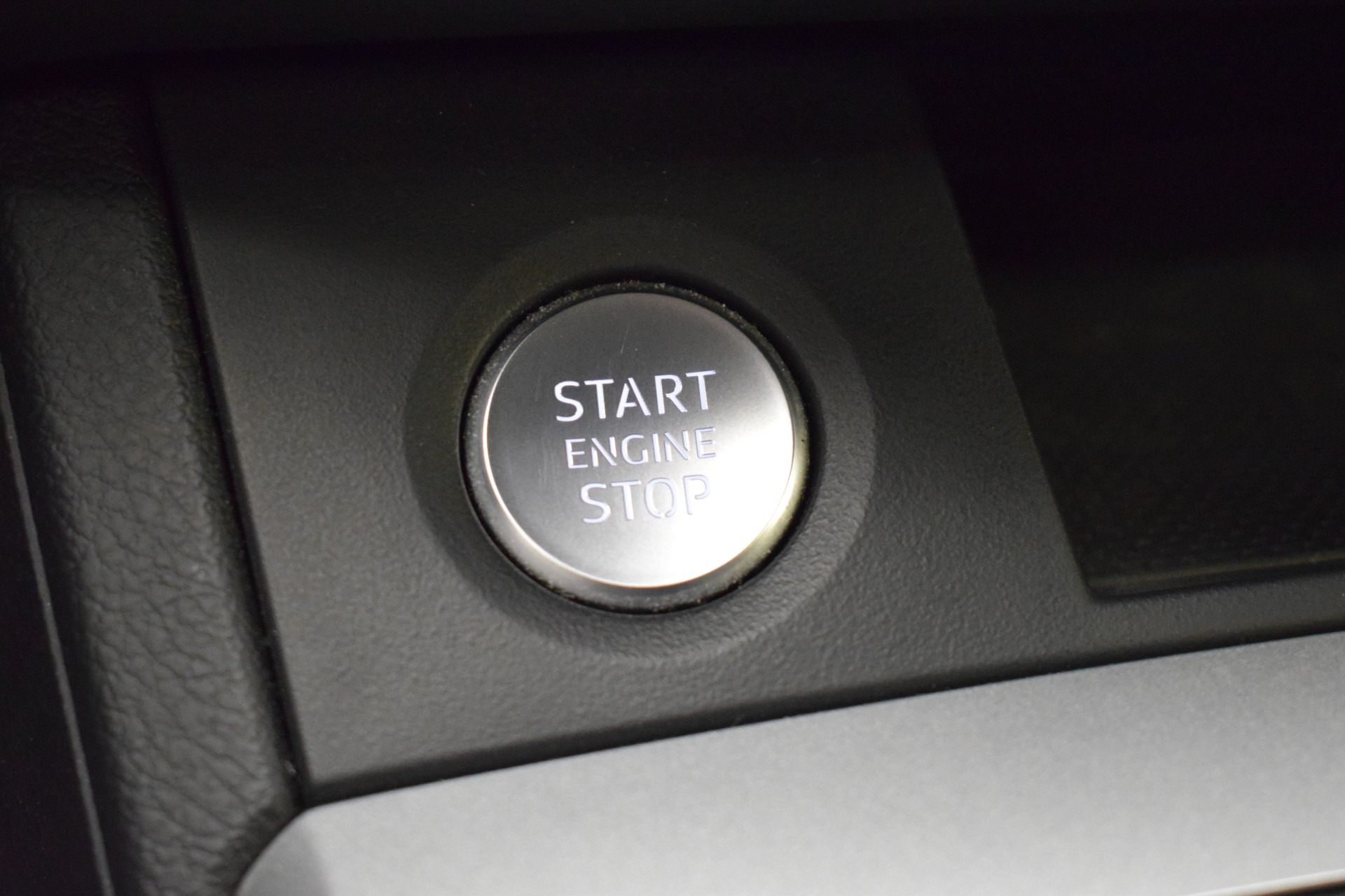 AUDI Q5 50 TDI quattro tiptronic-image-28