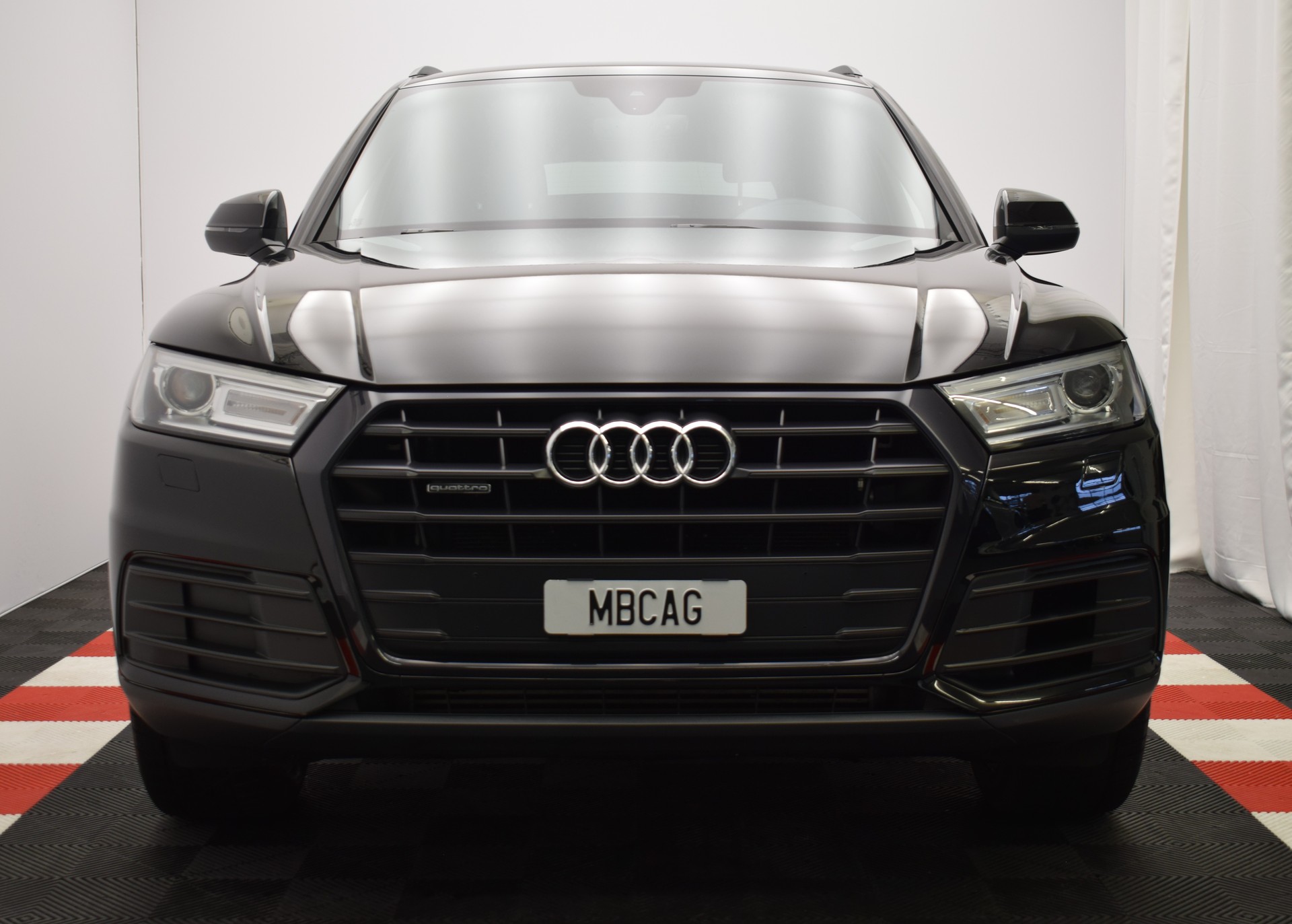 AUDI Q5 50 TDI quattro tiptronic-showroom-element-2