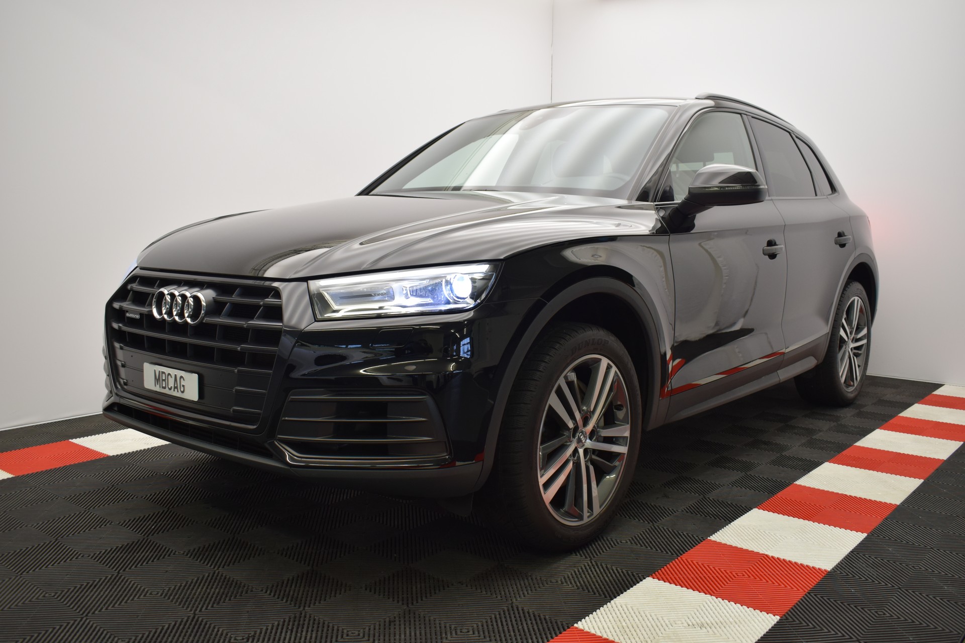 AUDI Q5 50 TDI quattro tiptronic-showroom-element-1