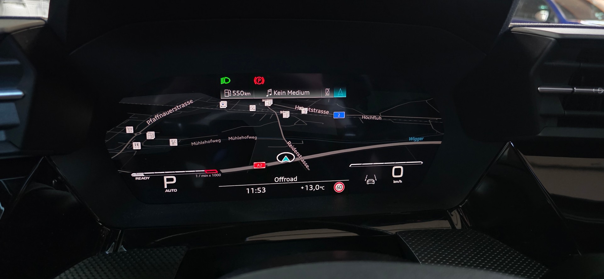 AUDI RS3 Limousine 2.5 TSI quattro S-tronic-image-13