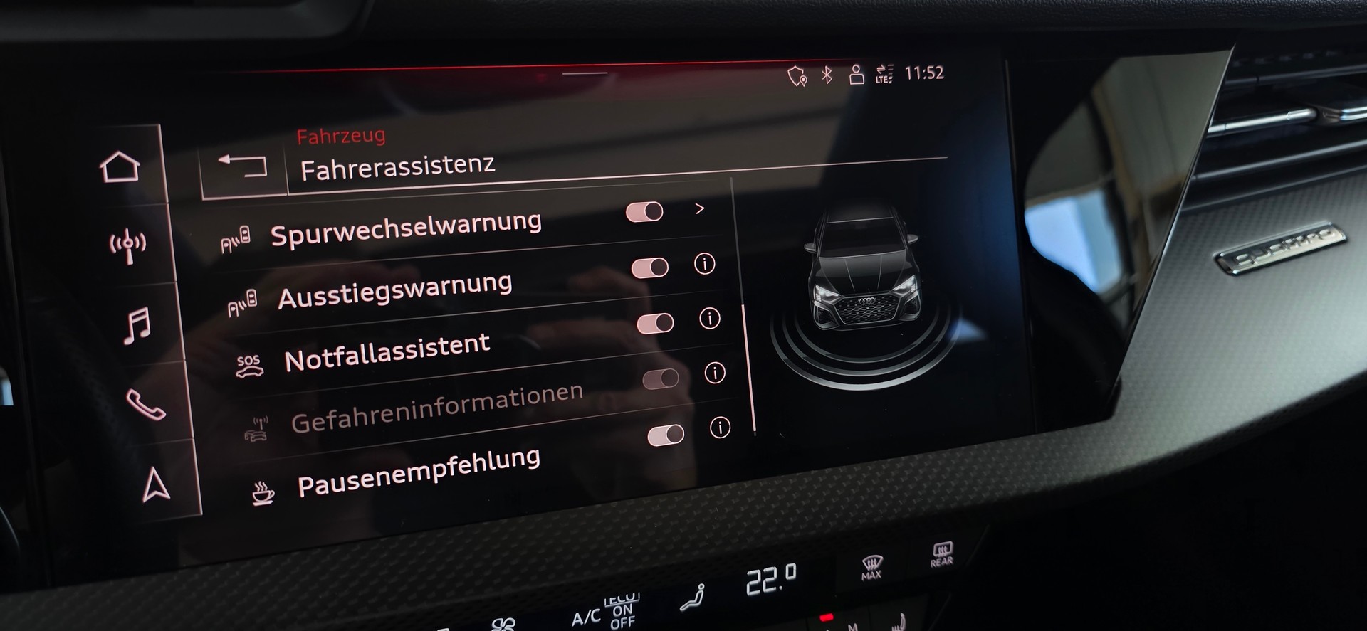 AUDI RS3 Limousine 2.5 TSI quattro S-tronic-image-20