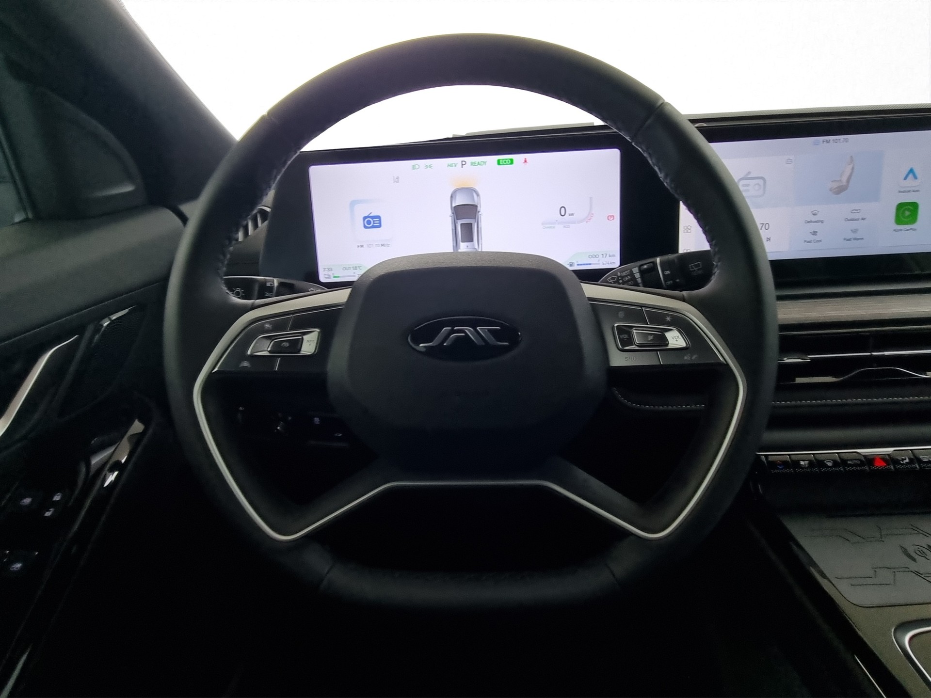 JAC JS6 PHEV-image-8