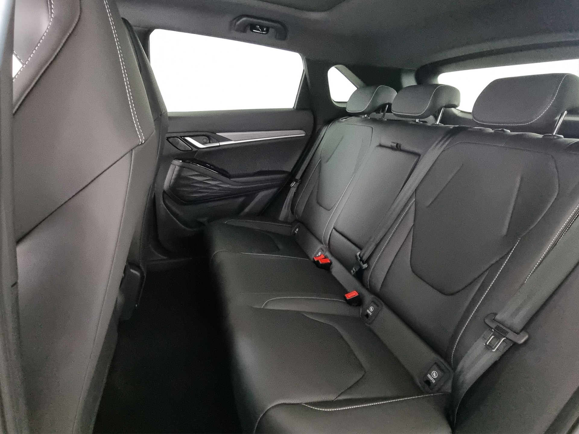 JAC JS6 PHEV-image-6