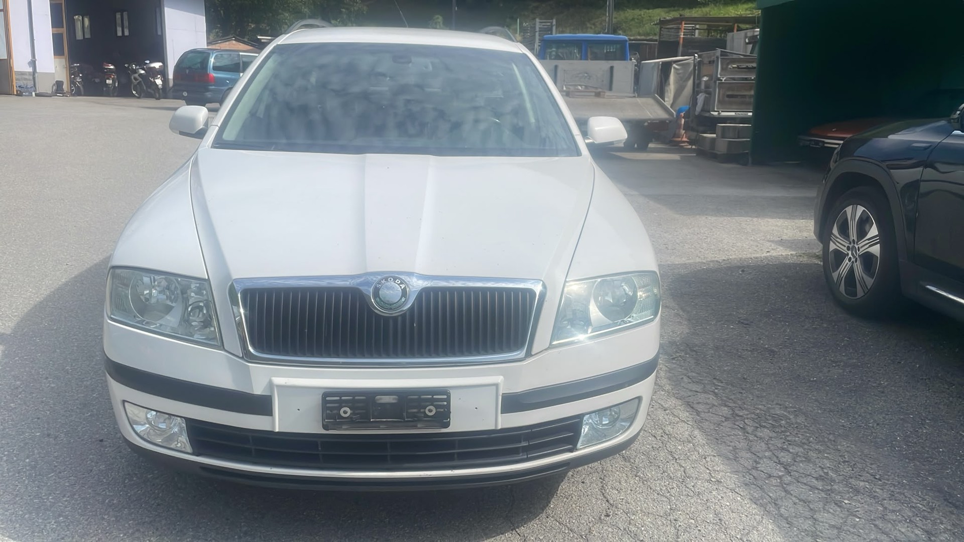 SKODA Octavia 1.9 TDI Adventure 4x4-image-1