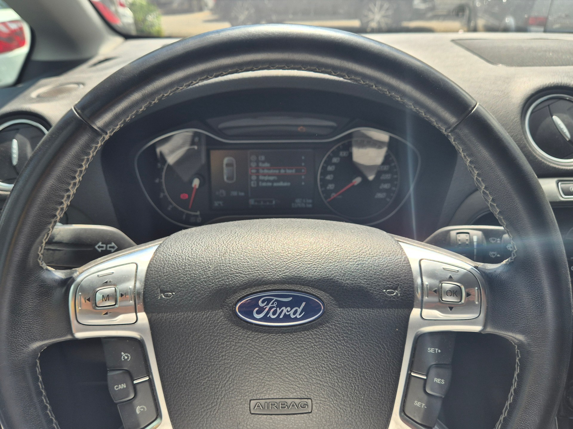 FORD S-Max 1.6 SCTi Titanium-image-11
