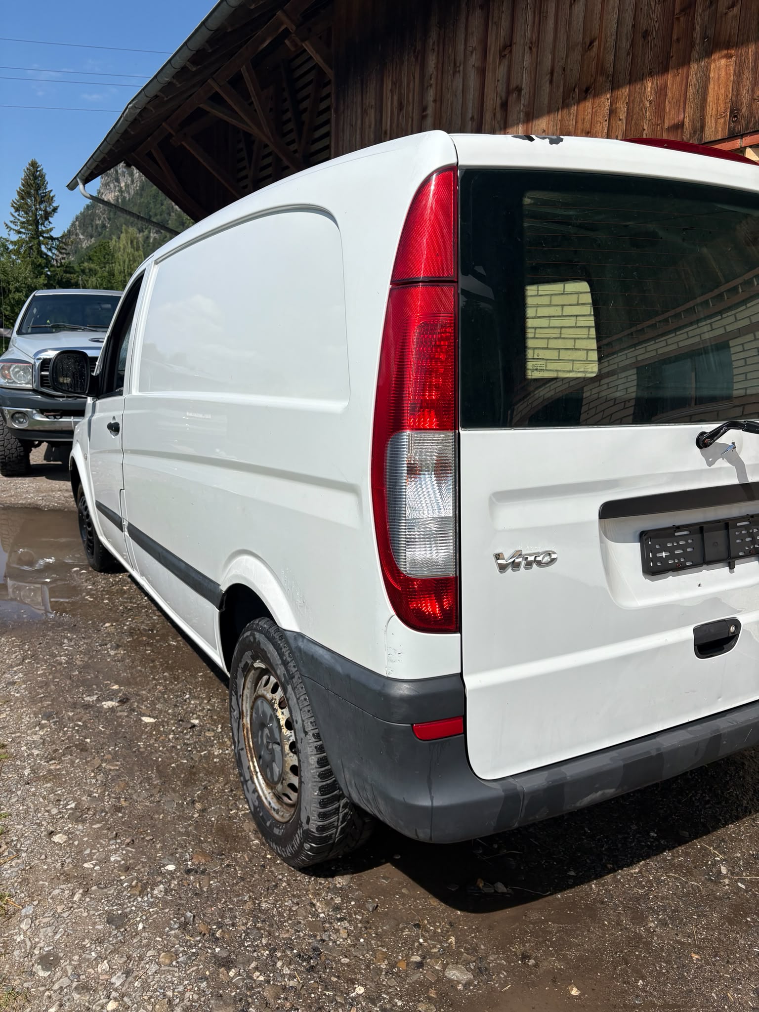 MERCEDES-BENZ Vito 115 CDI EL-image-1