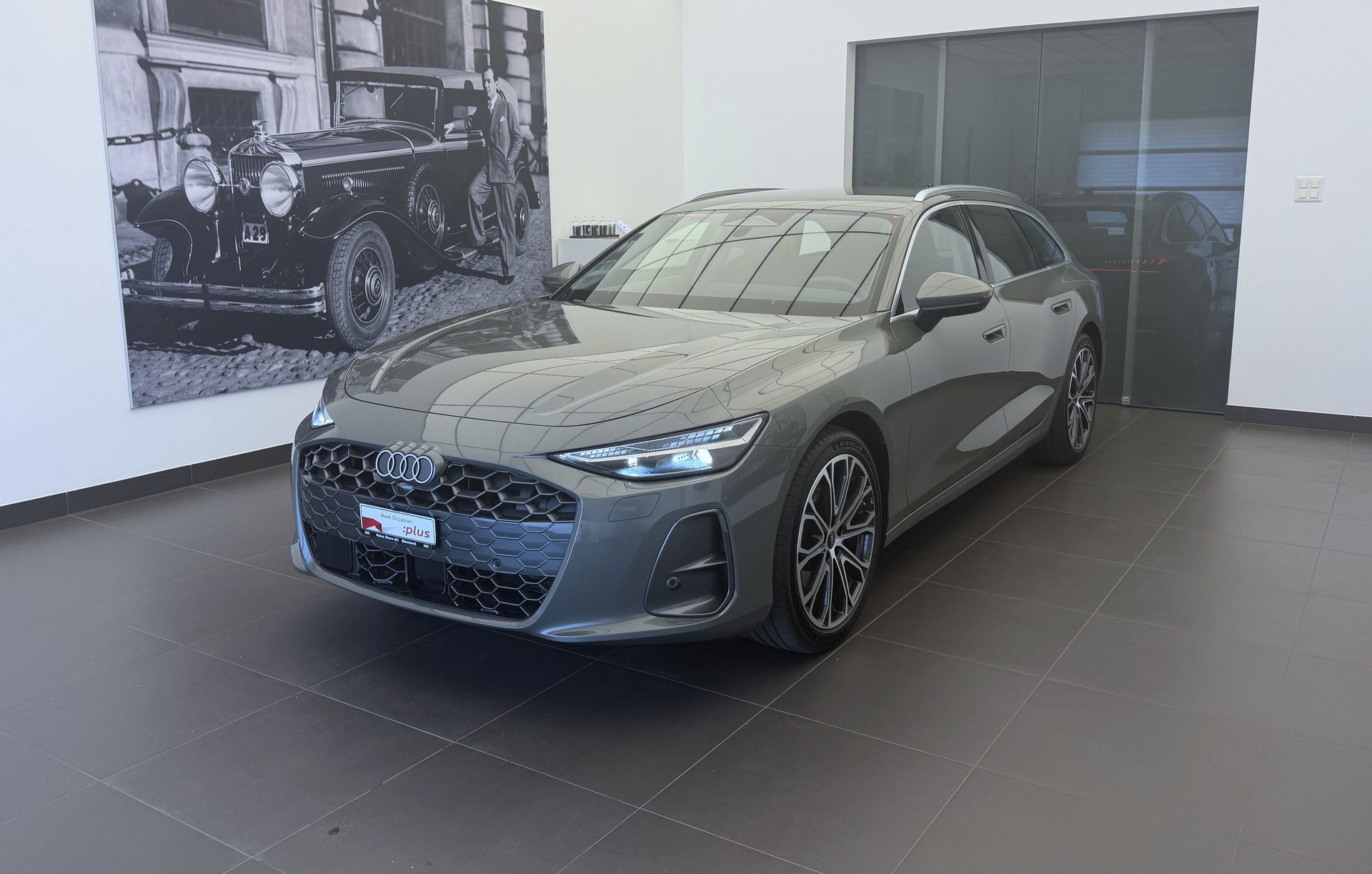 AUDI A6 Avant TDI quattro 150 kW S tronic-image-0