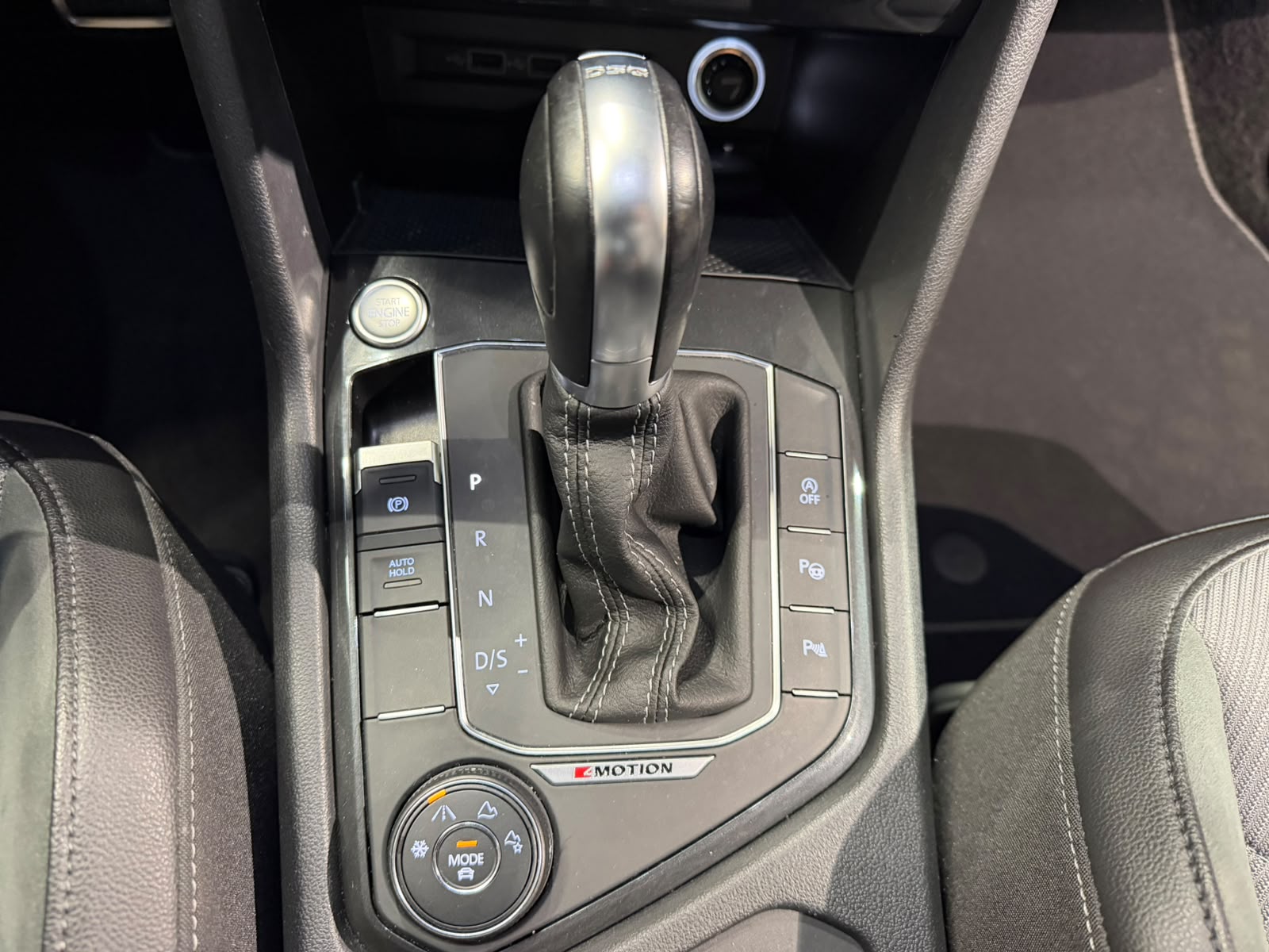 VW Tiguan 2.0TSI Highline R-Line 4Motion DSG (CH)-image-18