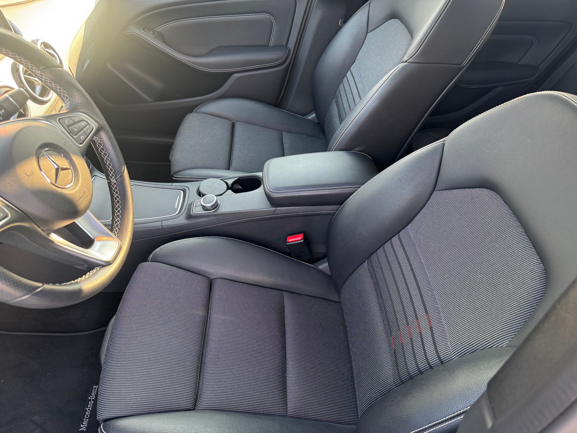 MERCEDES-BENZ B 220 CDI Urban 4Matic 7G-DCT-image-7
