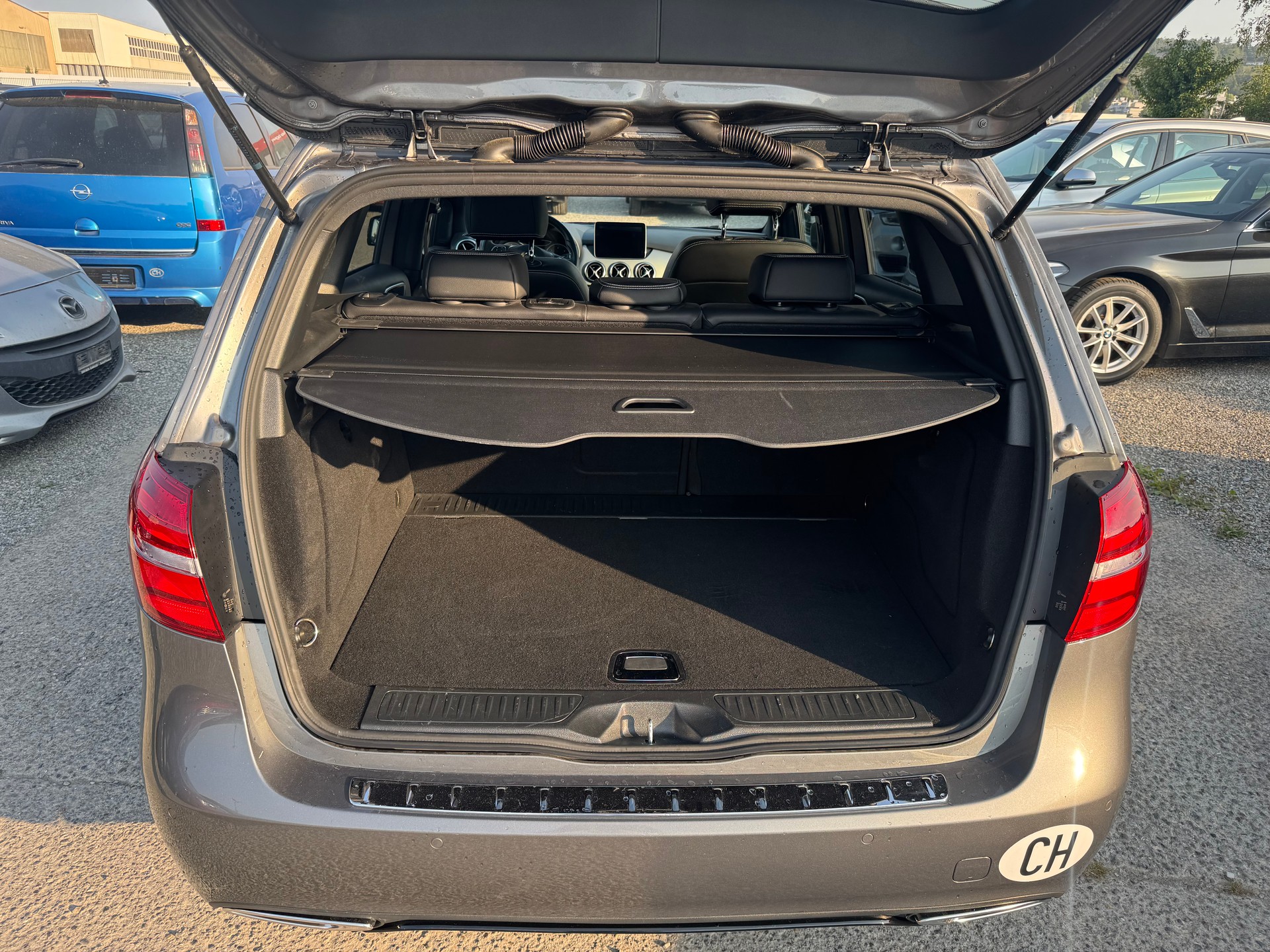 MERCEDES-BENZ B 220 CDI Urban 4Matic 7G-DCT-image-10