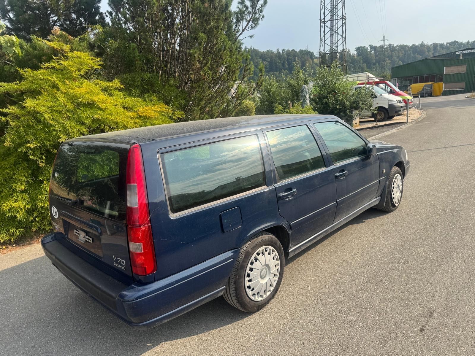 VOLVO V70 2.5 Viking-image-13